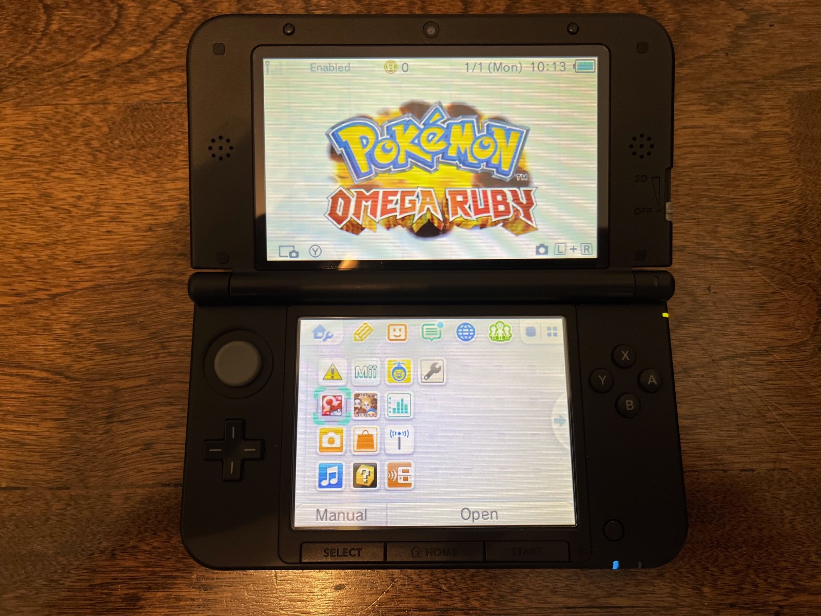 Nintendo 3DS LL 4GB Black/Silver Console (Region Free) w/ Charger & 2 Games