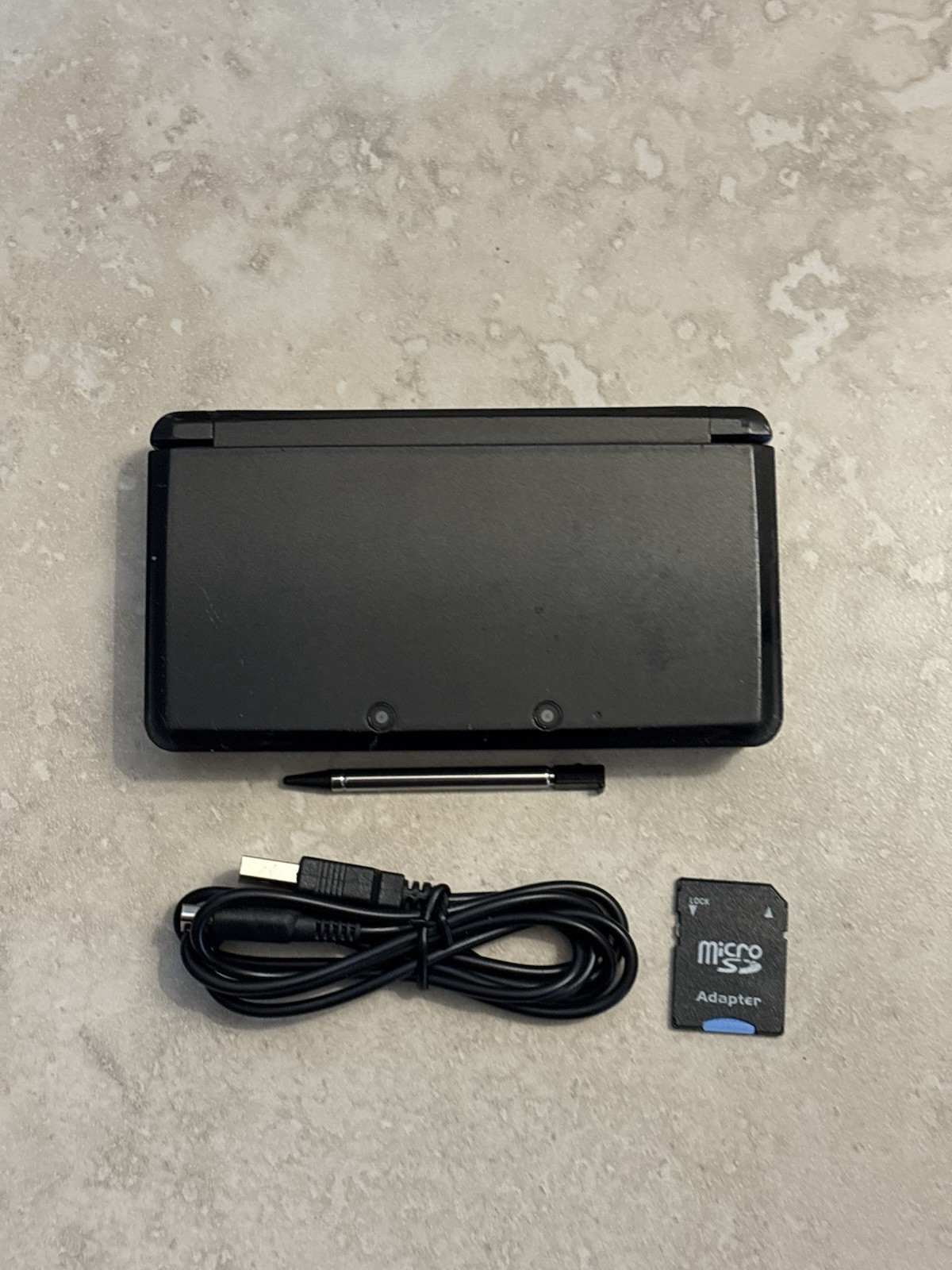 Nintendo 3DS Console Black Edition With Charger US SELLER Read Description
