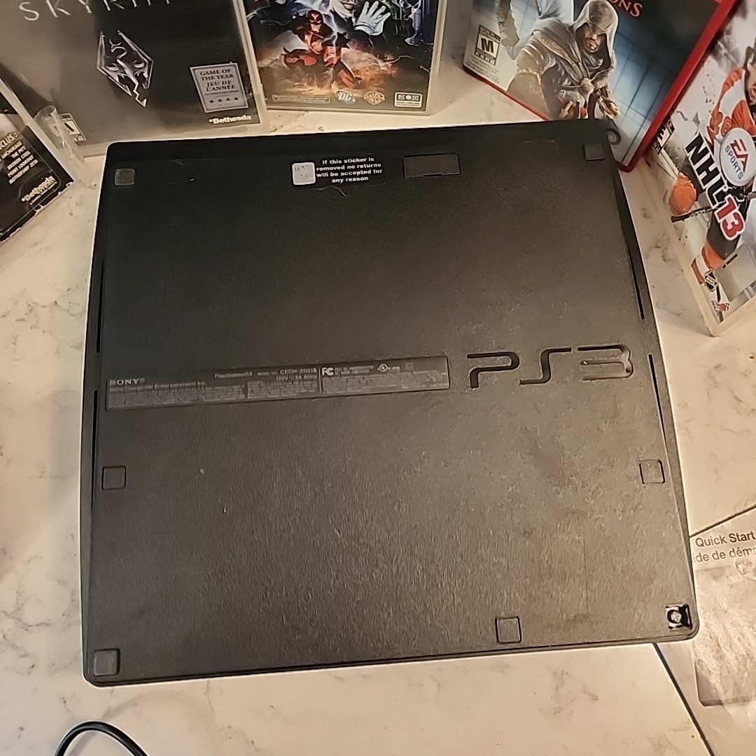 Sony PlayStation 3 PS3 Slim (CECH-2501B) Console + 2 Controllers 6 Games TESTED