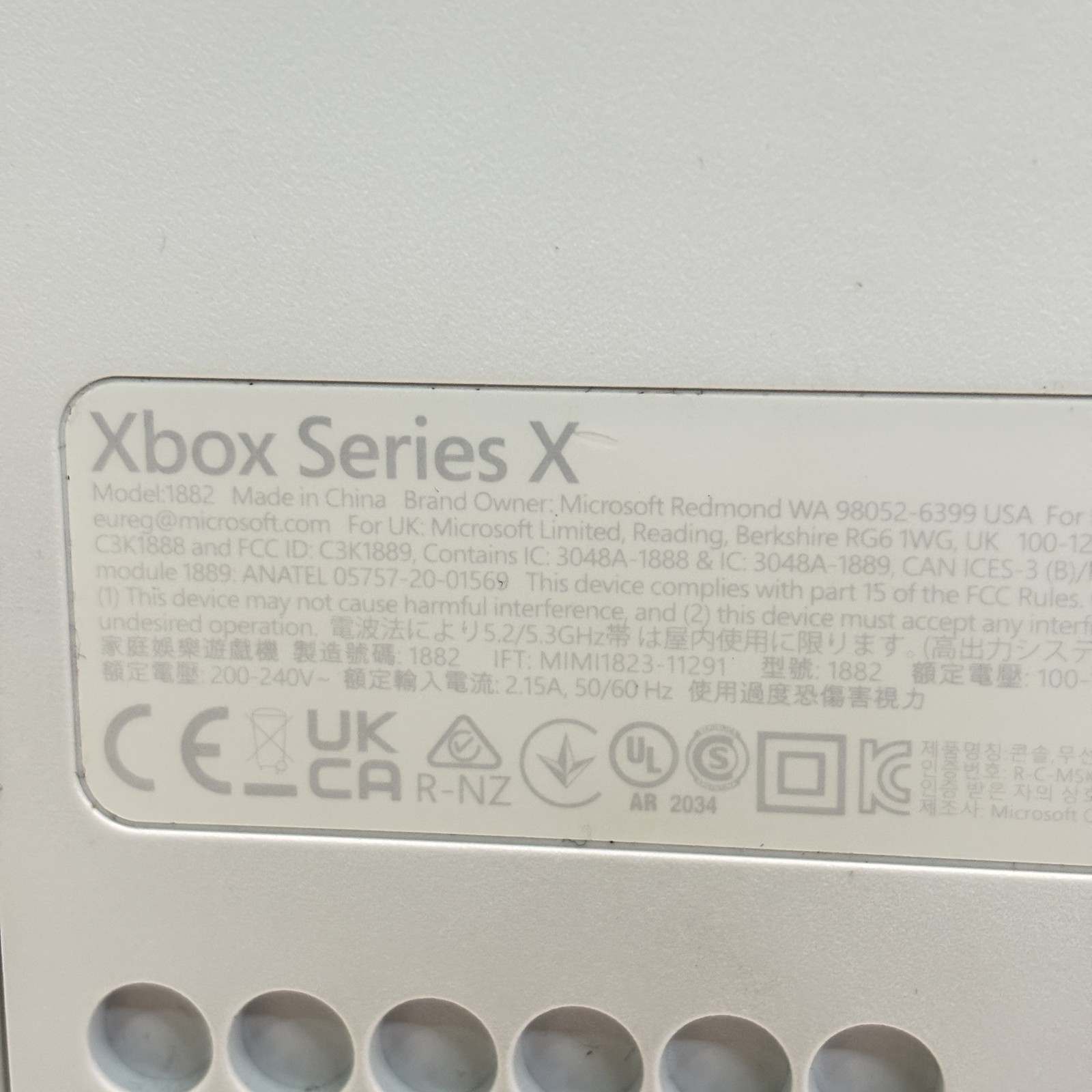 Microsoft Xbox Series X Digital 1882 4K 1TB SSD Home Video Game Console 9654