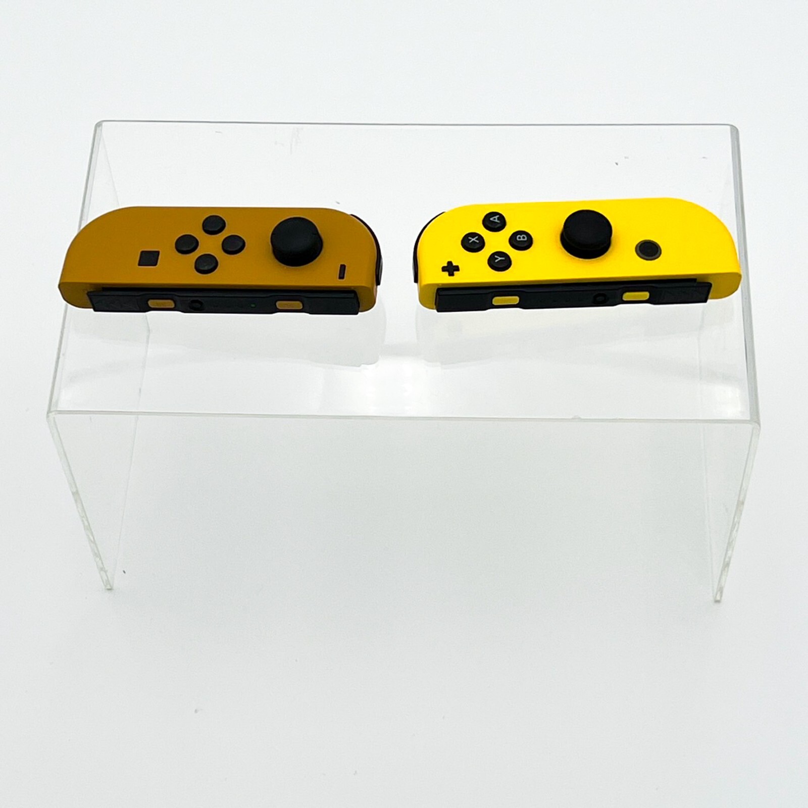 Nintendo Switch Pokemon Let’s Go Pikachu Limited Edition Good Working Condition