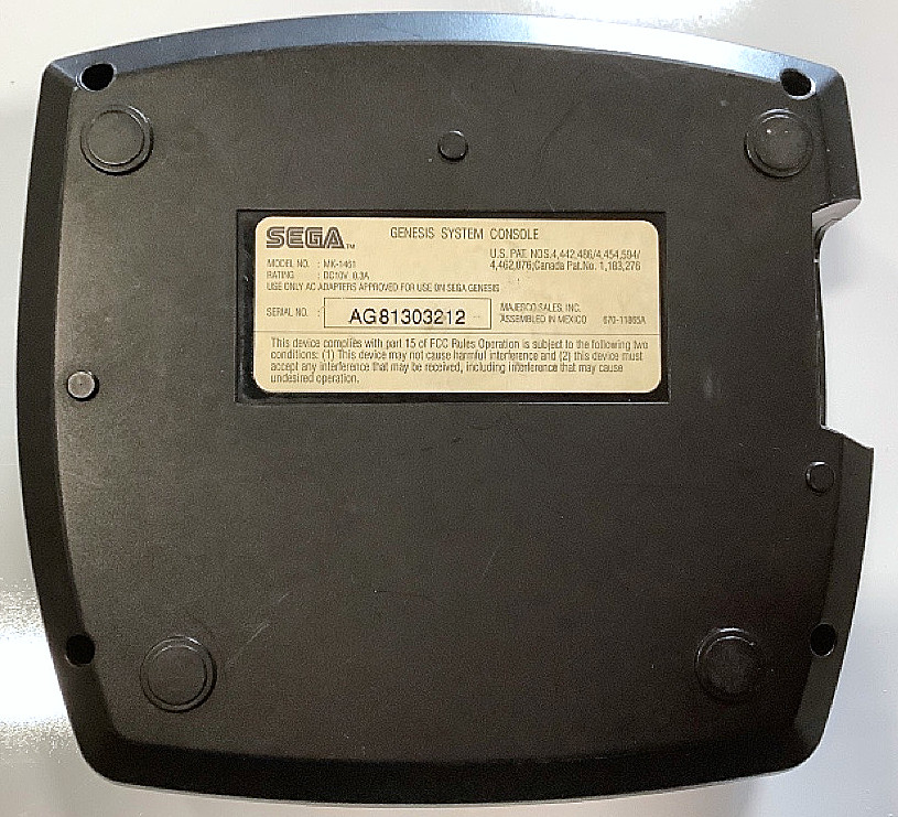 Original SEGA GENESIS 3 Console MK-1461 Video Game System V3 GEN3 2-CONTROLLERS