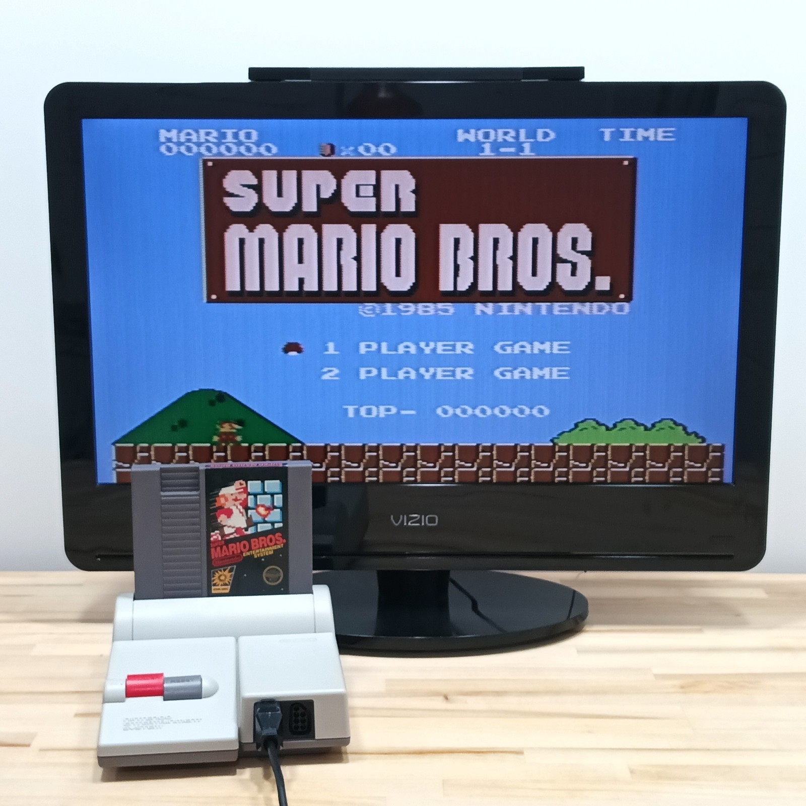 Nintendo NES Console Control Deck NES-101 Top Loader Gray *CONSOLE ONLY* Tested