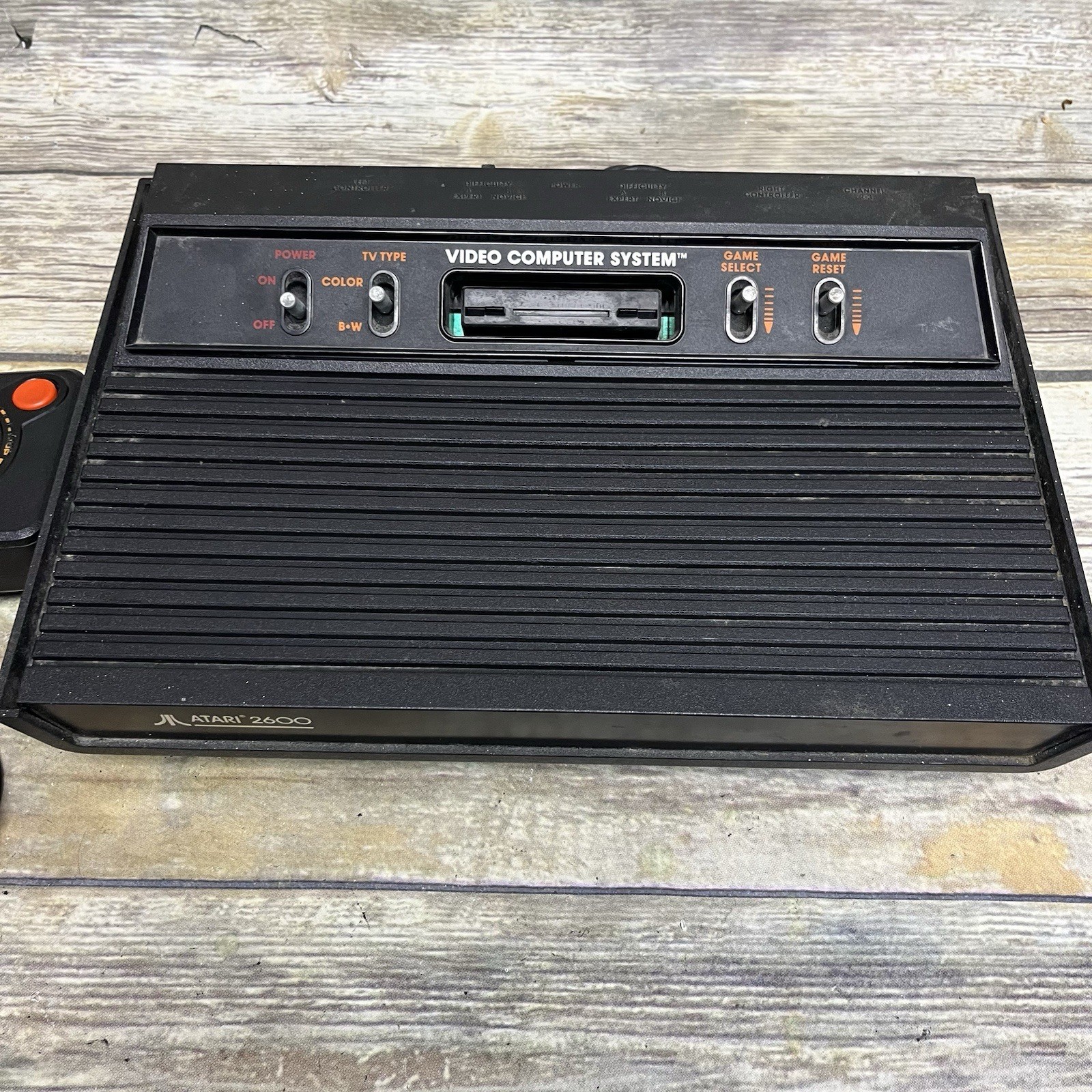 Atari CX-2600A Console w/ Joystick Controller / Vintage Game System Retro Gaming