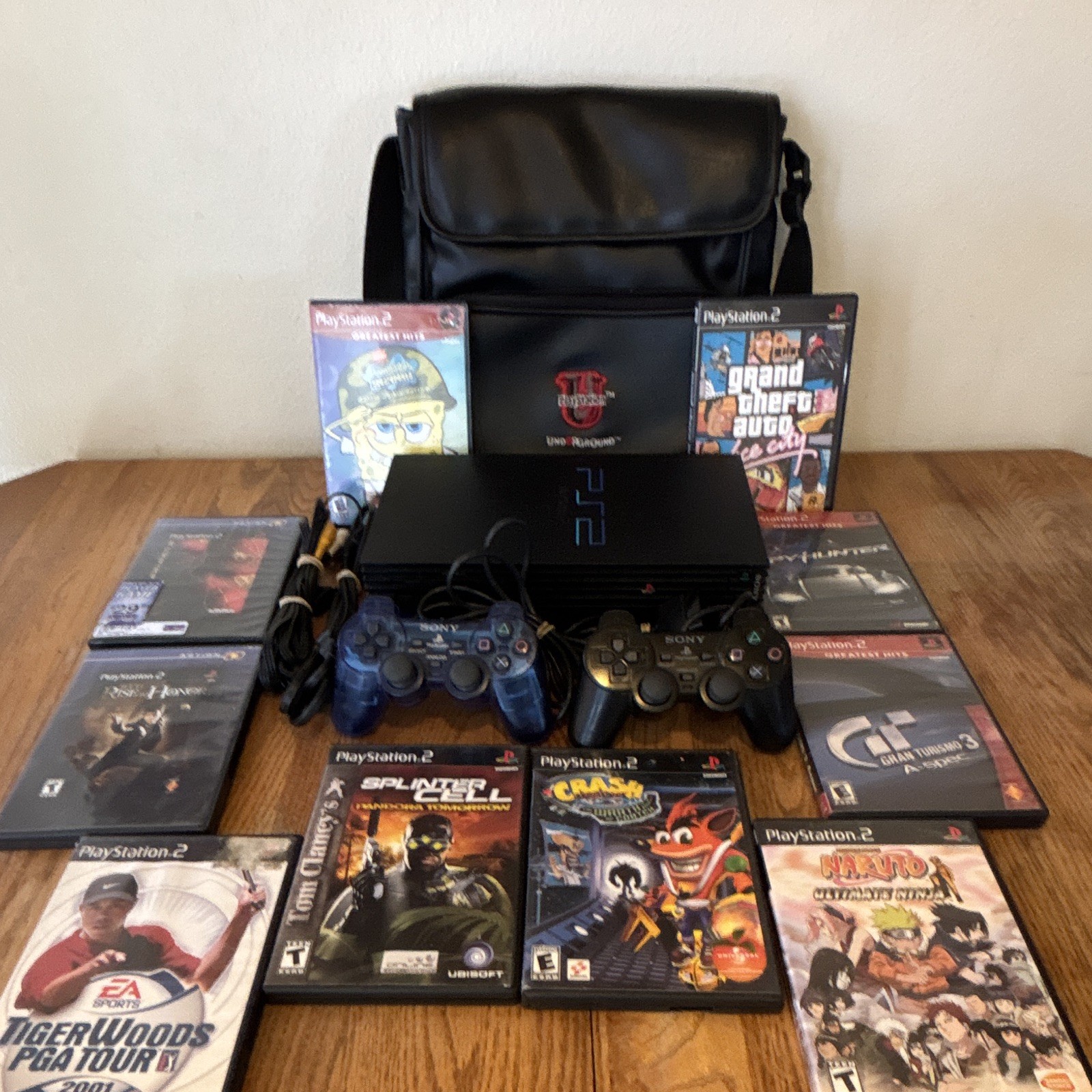 Sony PlayStation 2 SCPH-50001 Black Bundle 2 Controllers Games Cables Bag