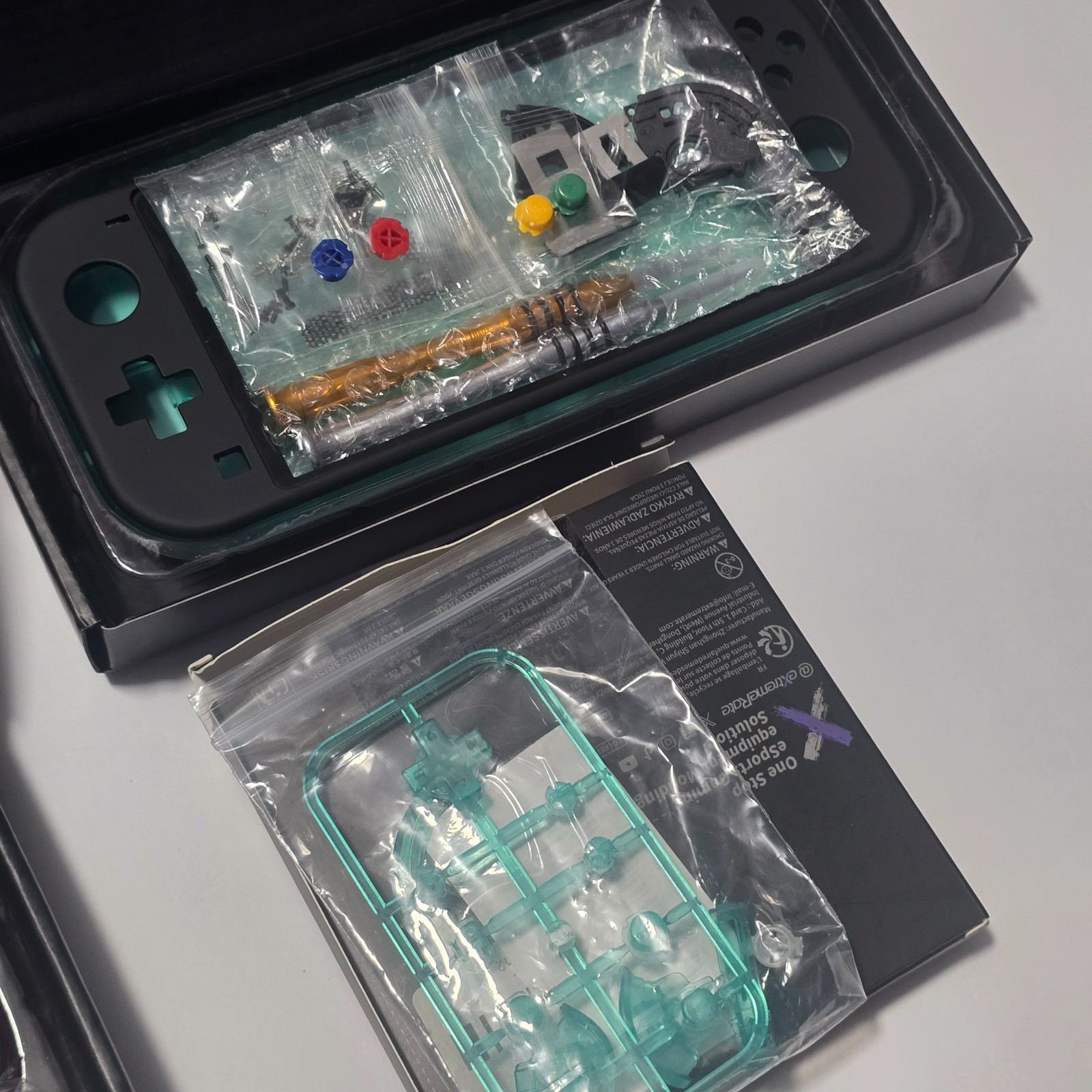 Nintendo Switch Lite SHELLS AND BUTTONS Choose – Clear Blue, Red, Black, Purple