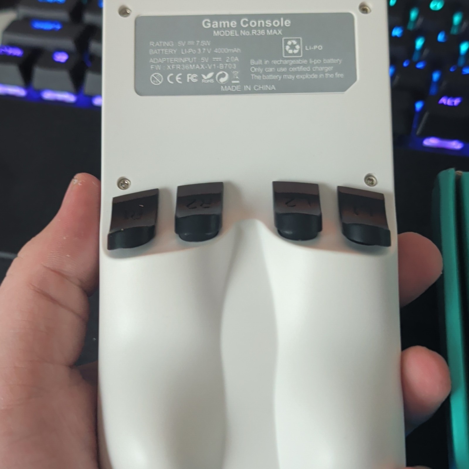 R36 Max Handheld Game Console 720×720 USB-C Rechargeable