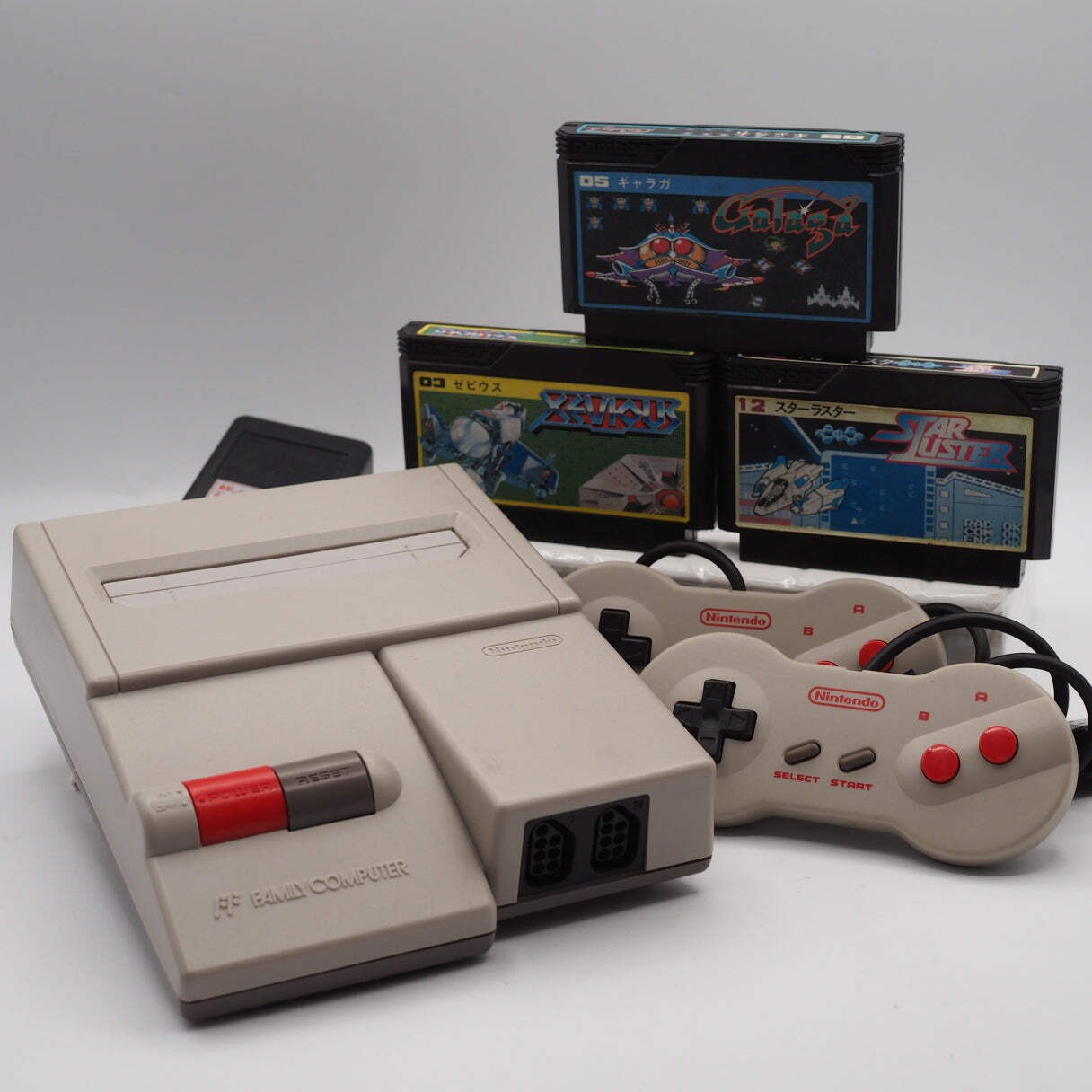 Nintendo New Famicom Console System HVC-101 + Lot of 3 Space Shooter Games