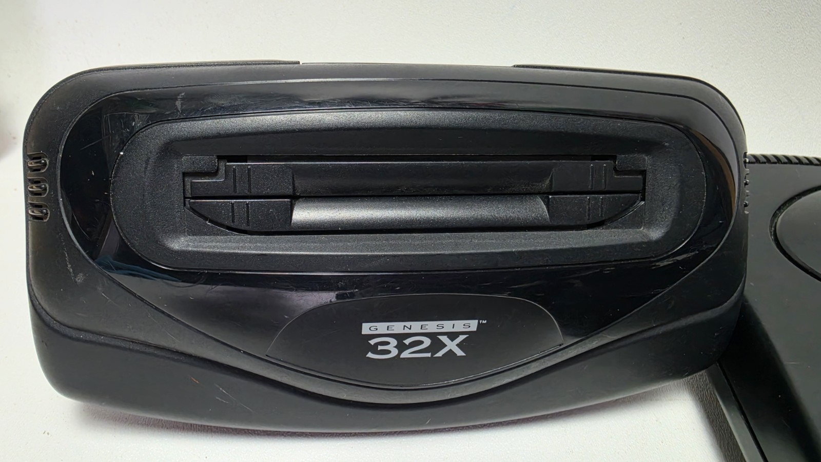 SEGA 32x w/ Genesis Model 2 Combo, 2 Controllers, All Wires Tested Works