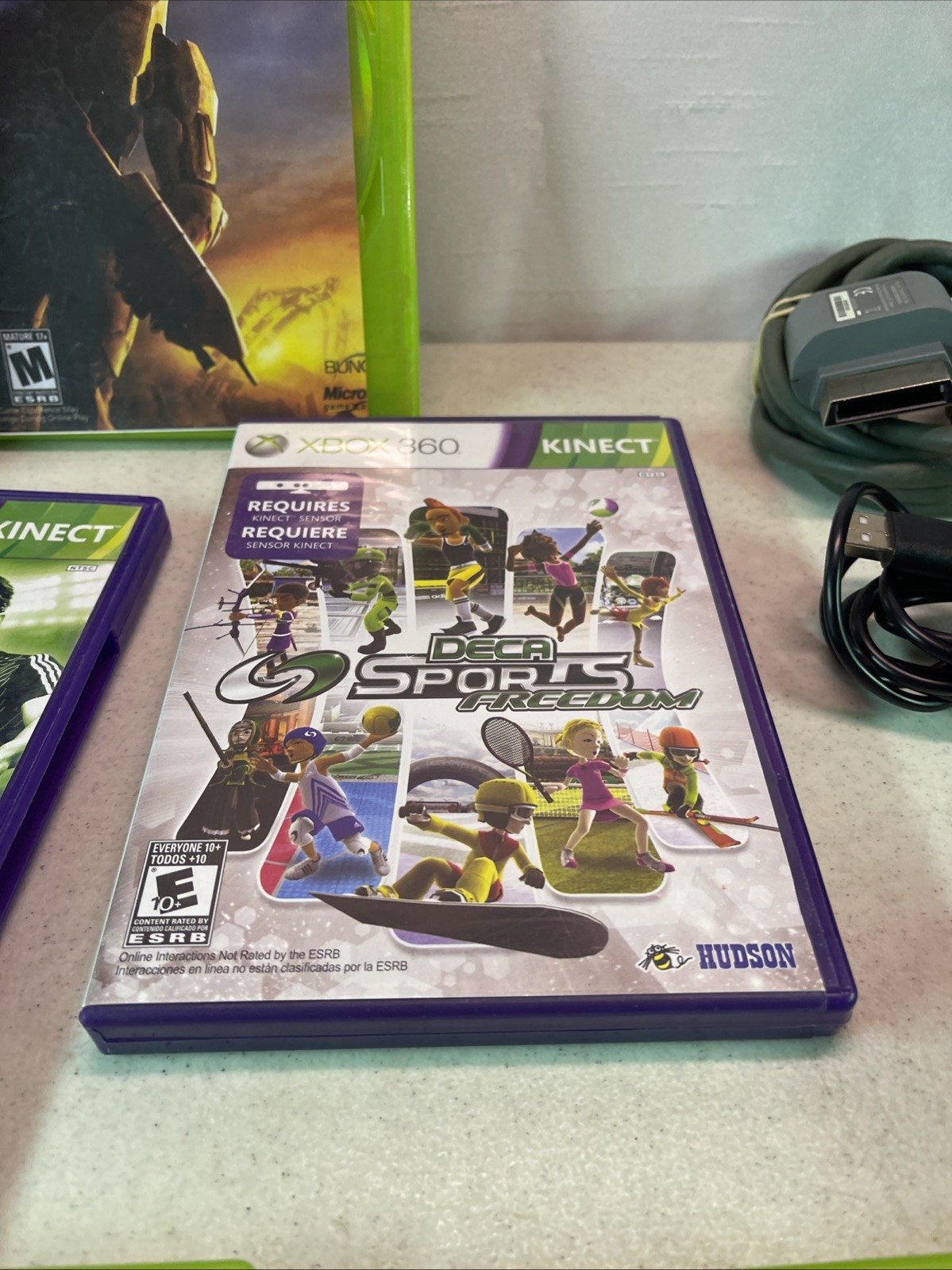 XBOX 360 S 250GB Console Bundle, 14 Games, 2 Controllers, OEM Power Brick Kinect