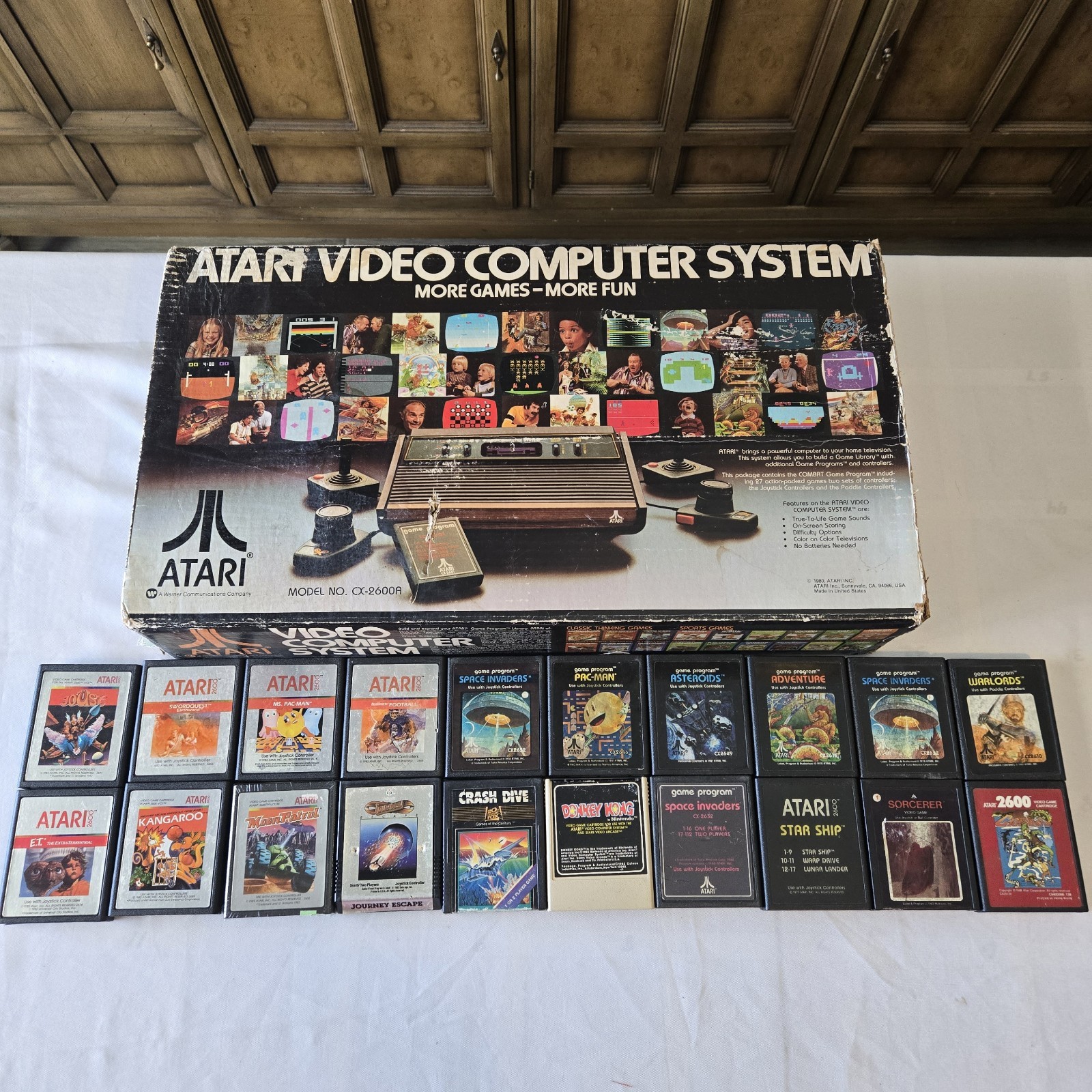 Vintage 1980 Atari CX-2600A Gaming Console Very Clean IN BOX 20 Extra Games READ
