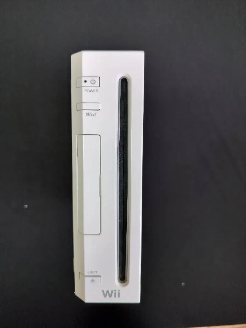 Nintendo Wii Console Bundle (RVL-001) 3 Controllers, Wii Fit + Balance Board