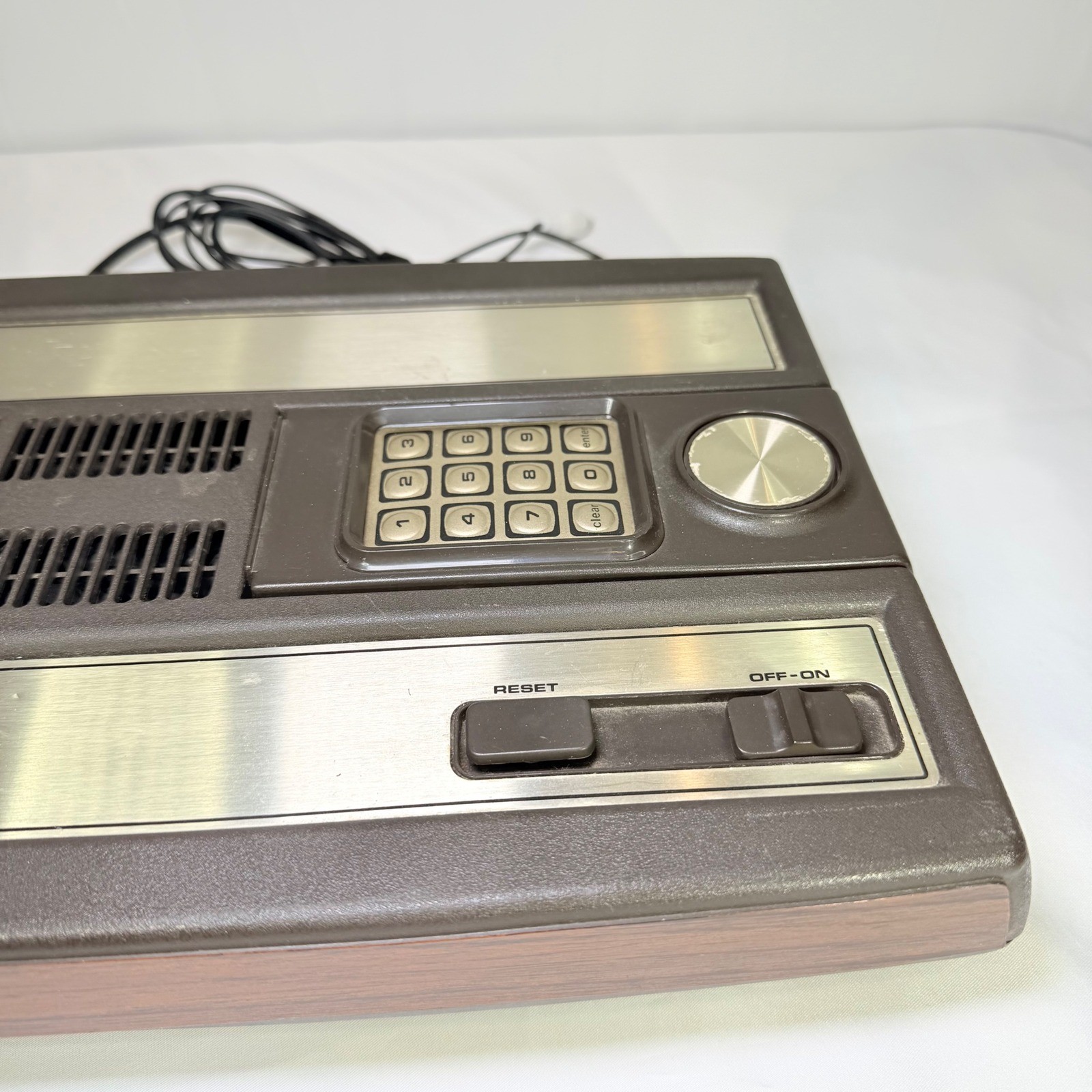 Mattel Electronics IntelliVision Model 2609 Vintage Video Game Console Woodgrain
