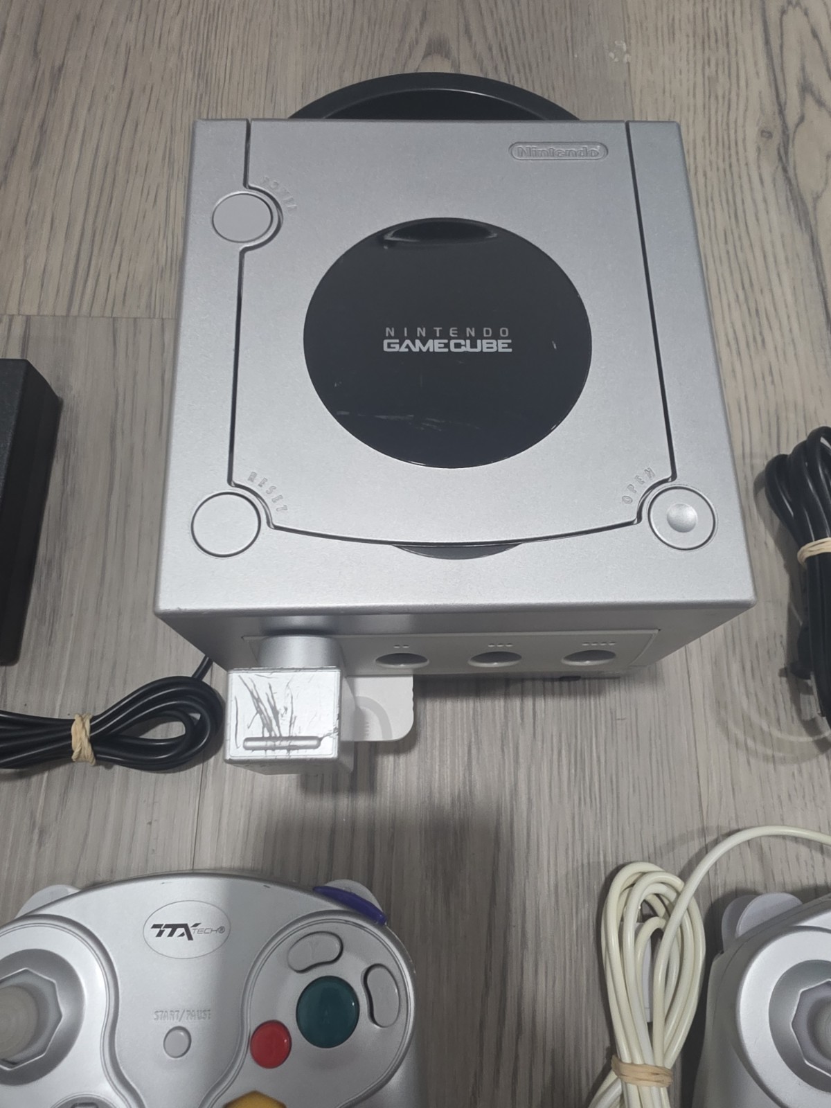 Nintendo GameCube Platinum Console – Silver (READ)