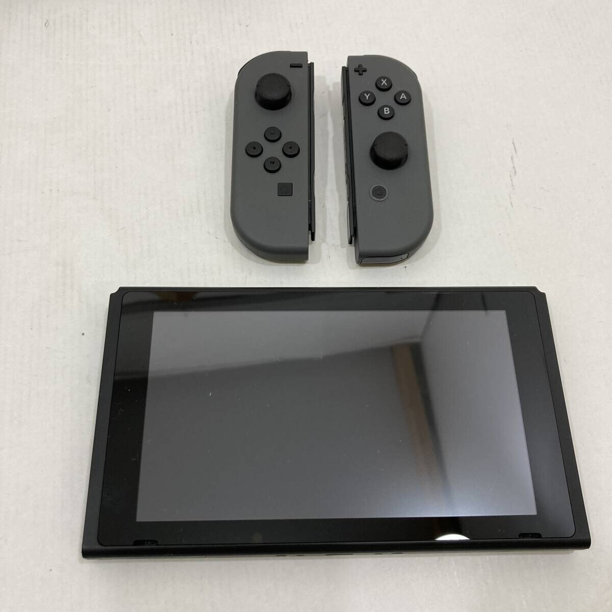 Nintendo Switch Gray Console w/ Joy Con + Dock + Charger +HDMI