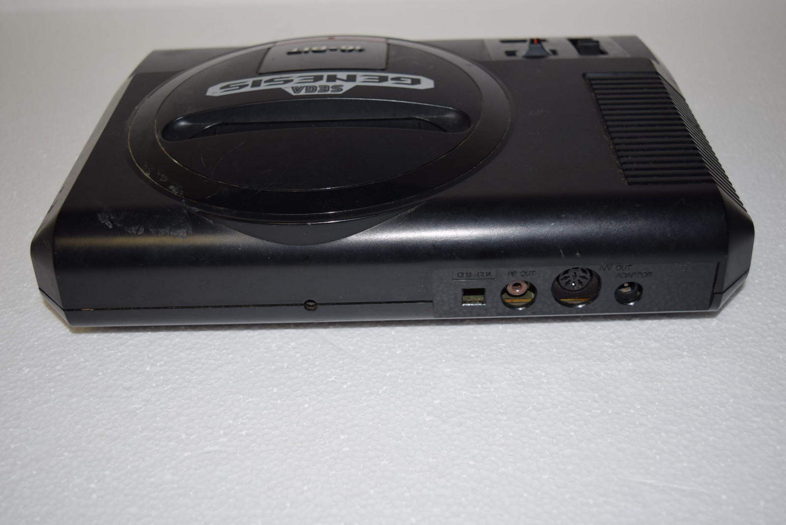 Sega Genesis 1601 Bundle Controller, Power Supply, Toy Story – For Parts Repair