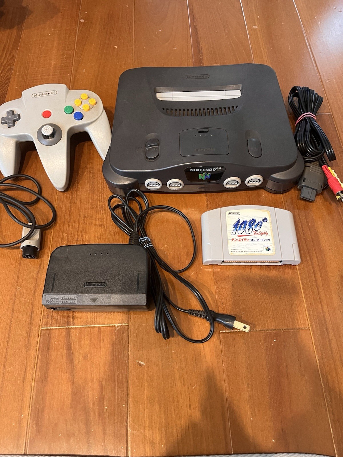 Nintendo 64 NUS-001 Black Console Set Tested to start up (NTSC-J)
