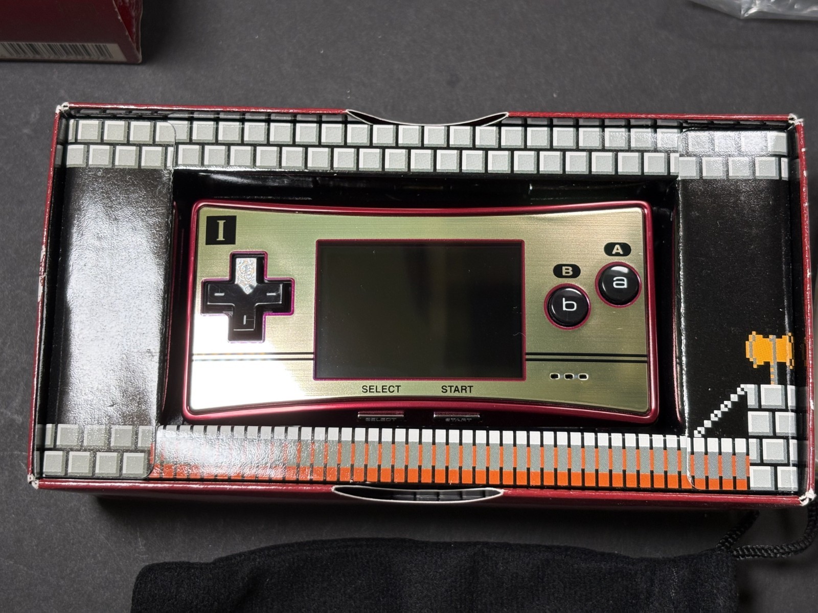 [MINT+] Nintendo Game Boy Micro Famicom Console – Red/Gold
