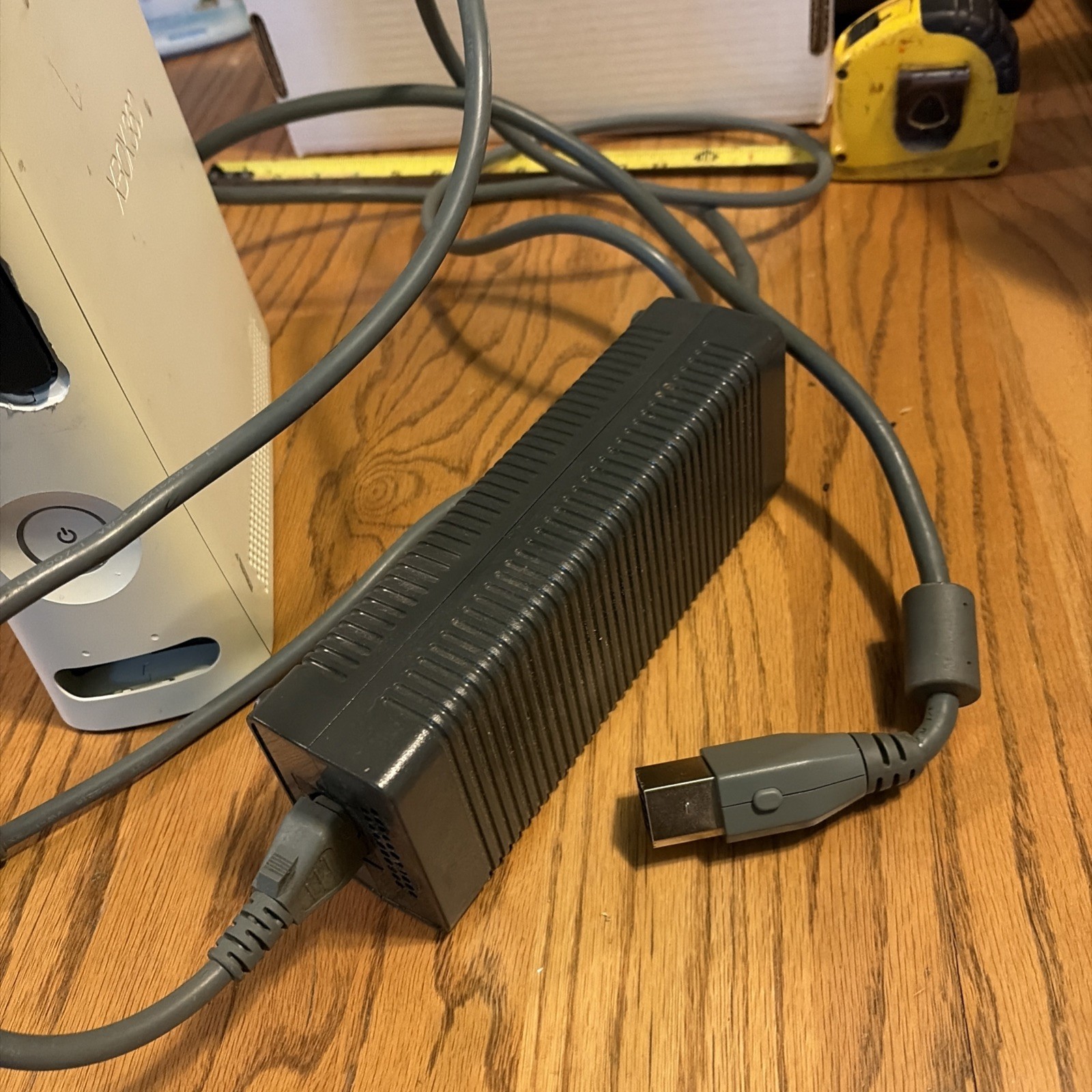 Microsoft Xbox 360 White With Power Cord – *See Notes*