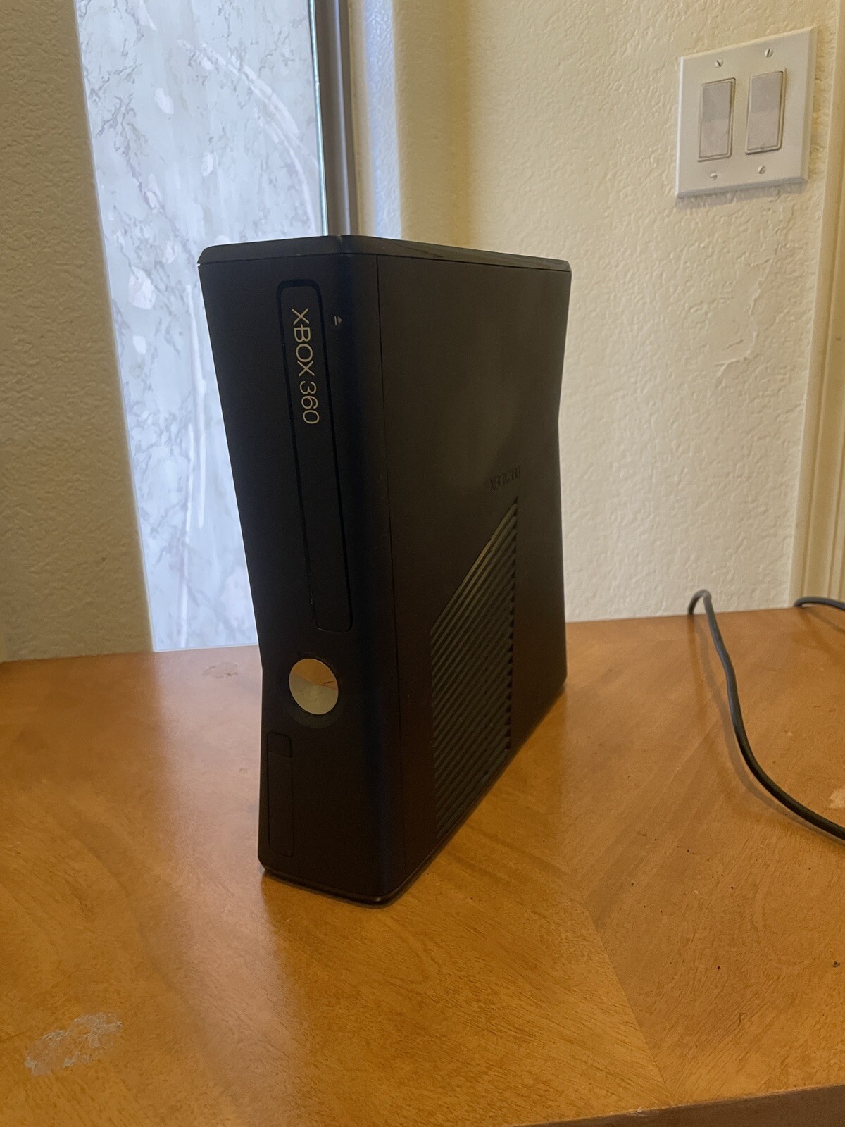 Microsoft Xbox 360 S 4GB Black Console With Kinect