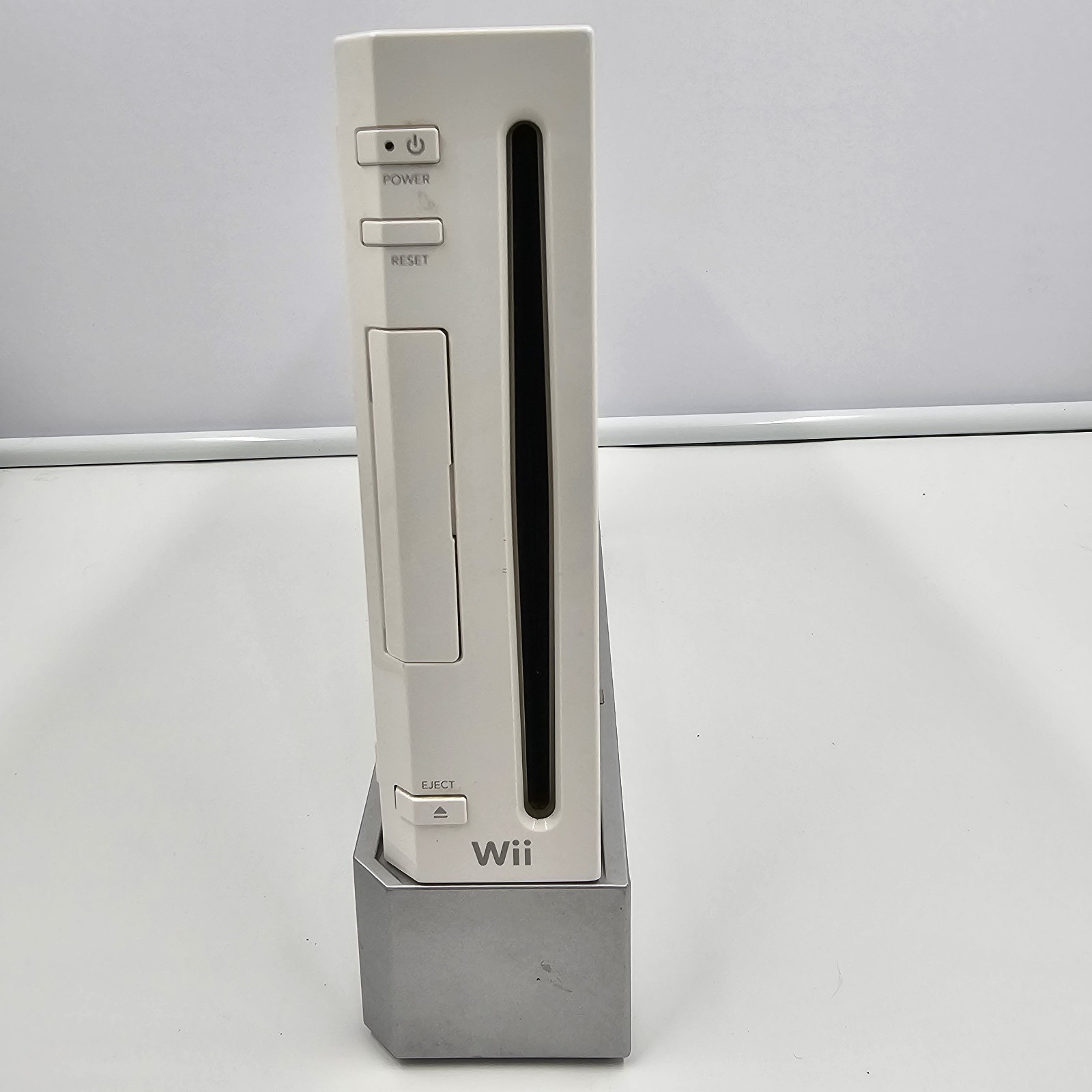 Nintendo Wii Console Bundle 2 Wii Remotes Nunchuks Classic Pro Wheels Tested
