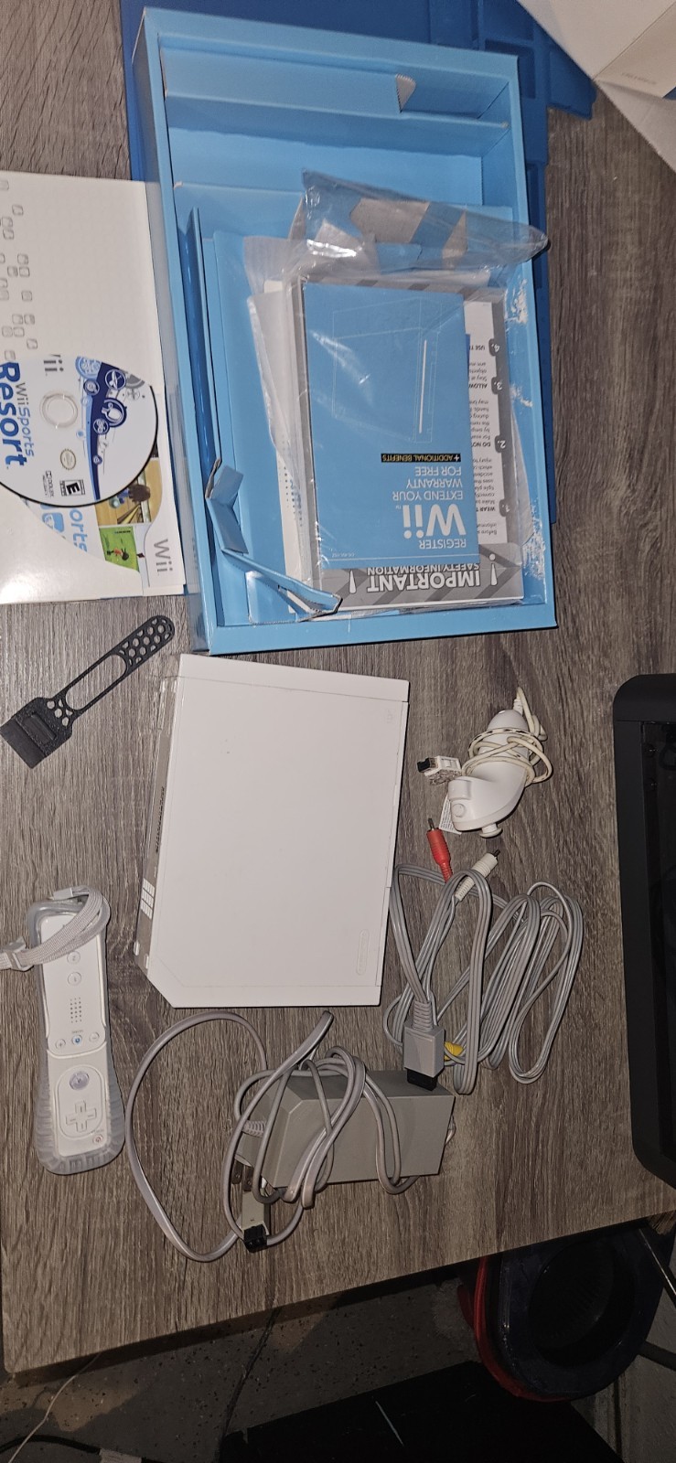 Nintendo Wii Sports Bundle CIB complete in box