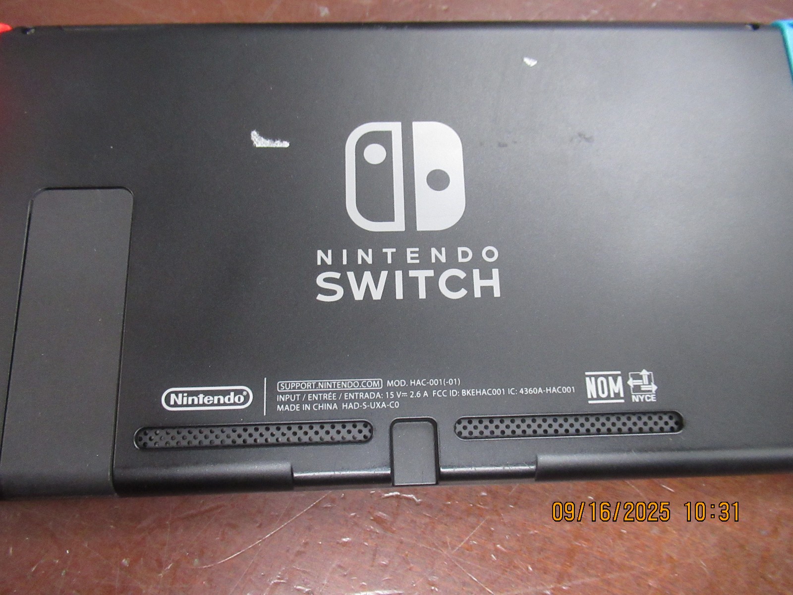Nintendo Switch 32GB Handheld Console ~ Neon Red/Blue ~ HAC-001 w/ TYPE C