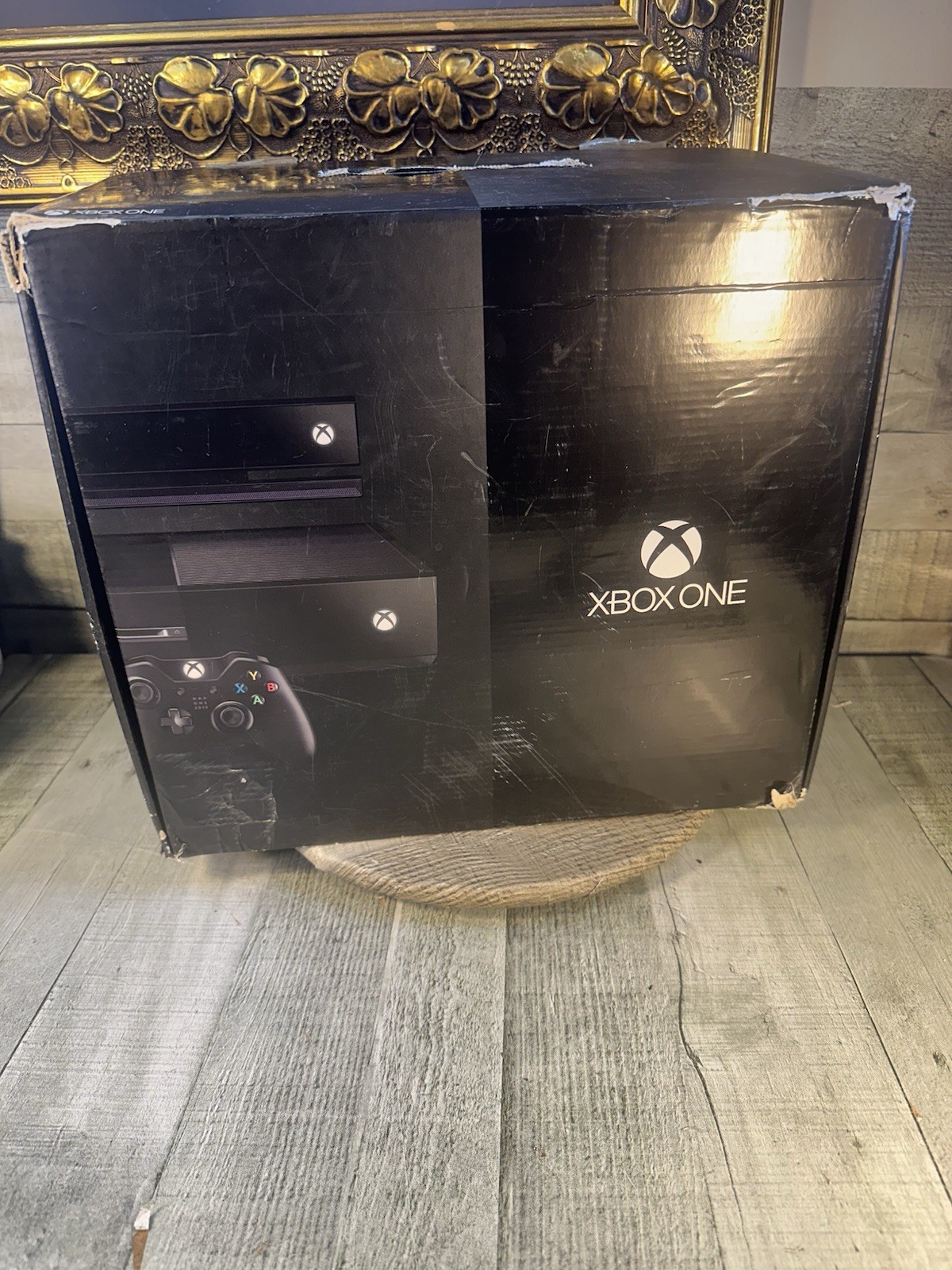 Xbox One Console 1540 Boxed w/ Kinect & Power Brick Missing Cord Untested