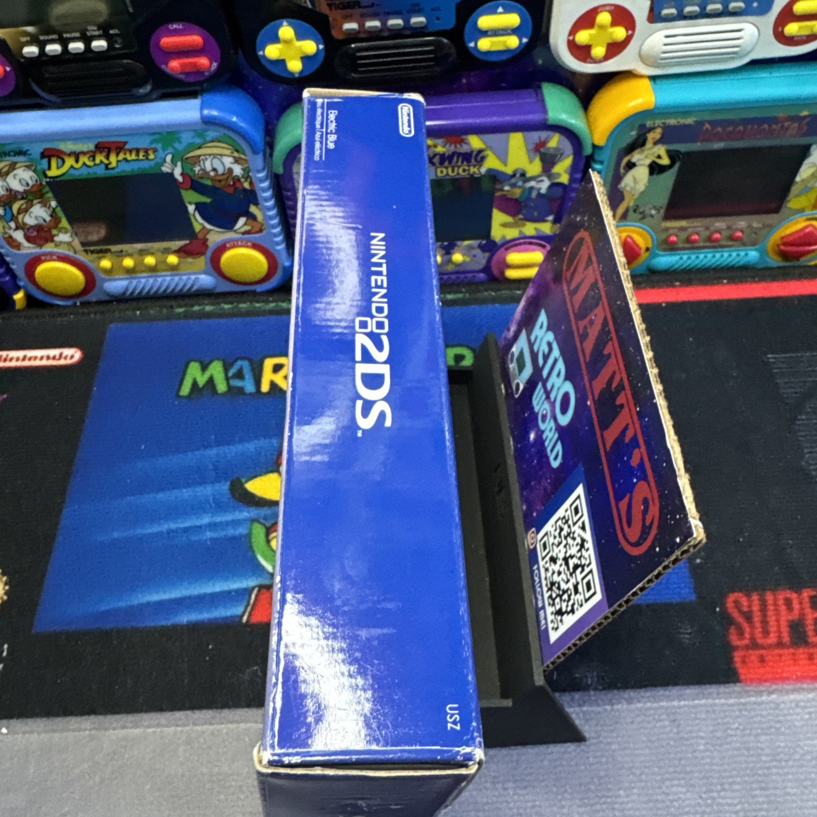 Electric Blue 2DS: Complete With Mario Kart Code Not Used, Matching Serials