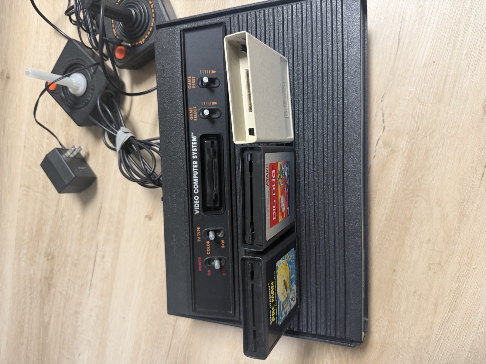 Atari 2600 Darth Vader Console 2 OEM Controllers Pac-Man Dig Dug Donkey K Works