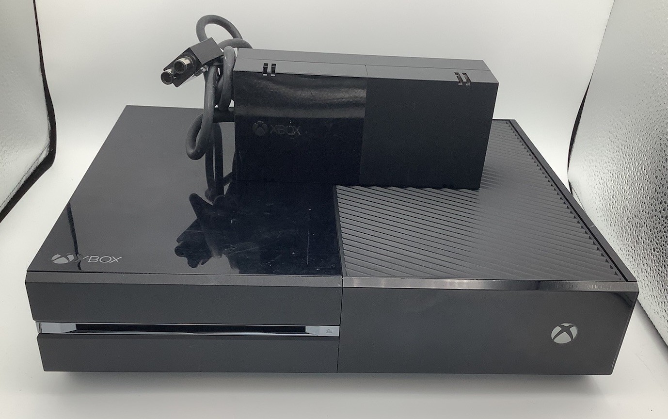 Microsoft Xbox One Console 500GB 1540 with Power Adapter – Tested Working