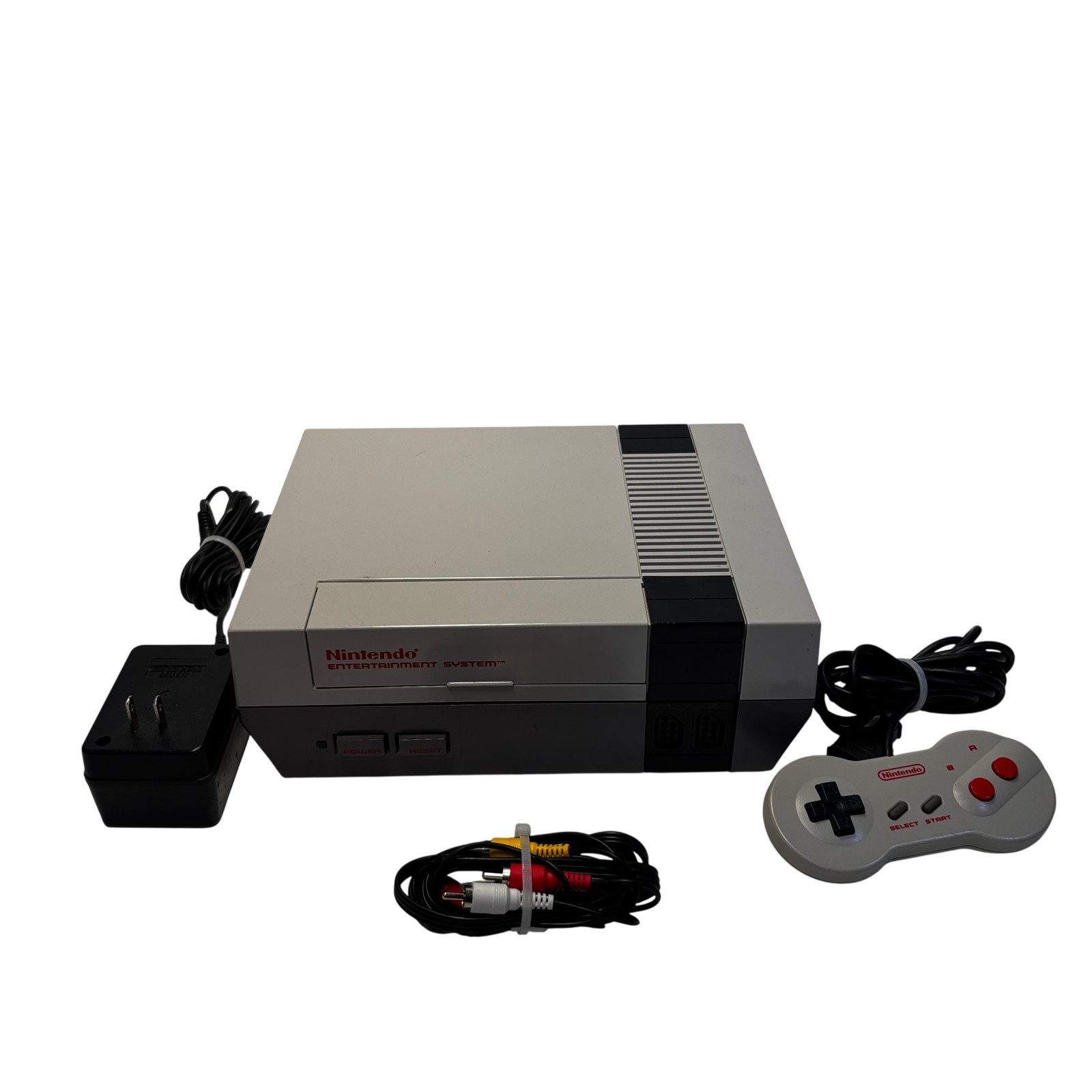 Nintendo Entertainment System NES-001 Classic 8-bit Home Video Game Console