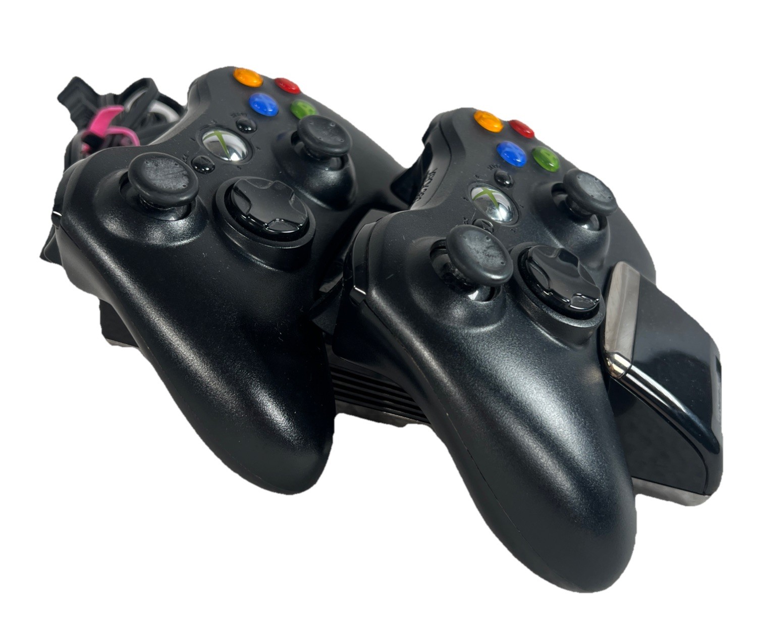 Microsoft Xbox 360-E Console LOT 4GB Wireless 2 Controllers Charger Black Tested