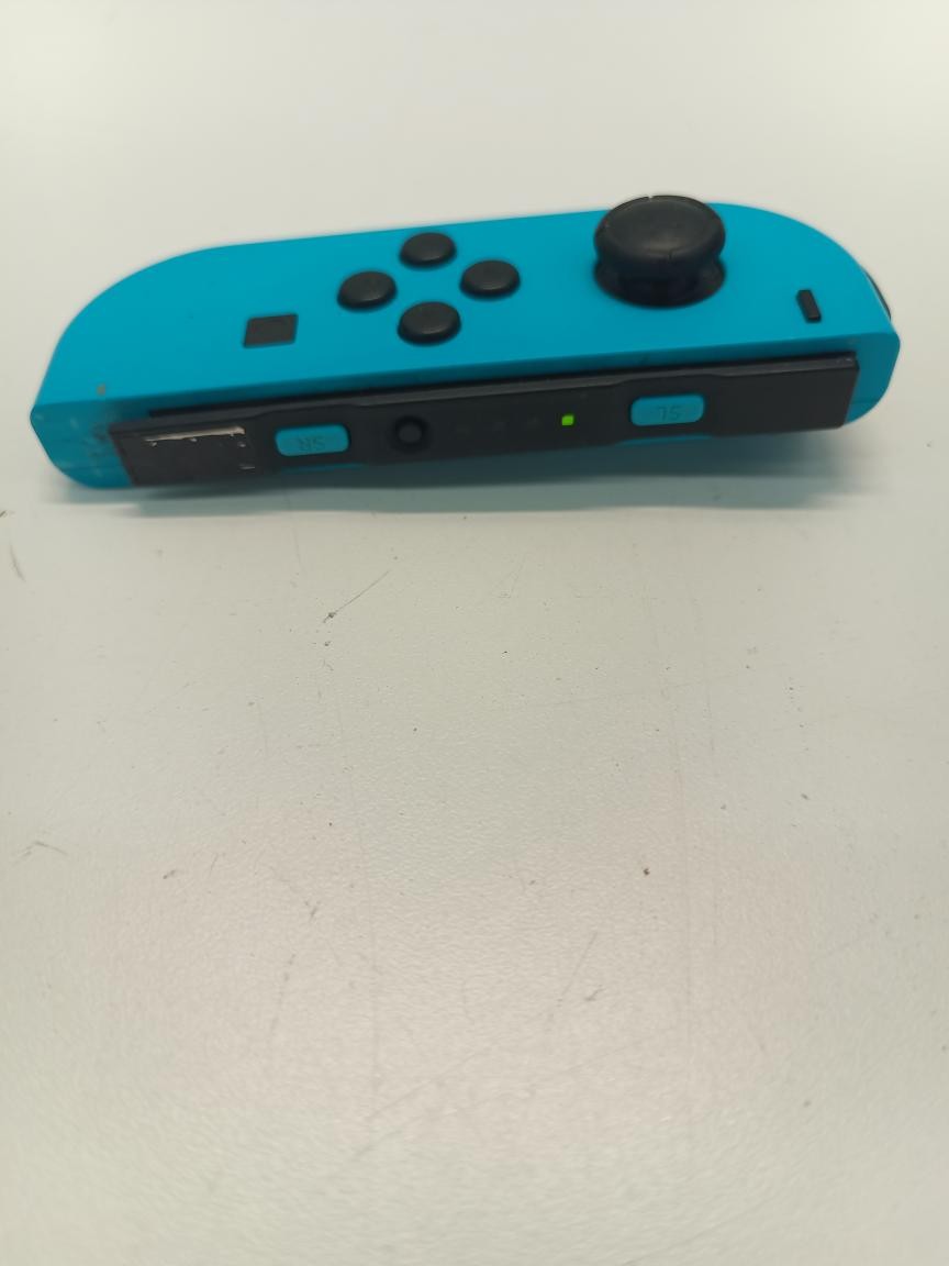PRE OWNED NINTENDO SWITCH HANDHELD – HAC-001 SYSTEM ONLY/ (P23016911)