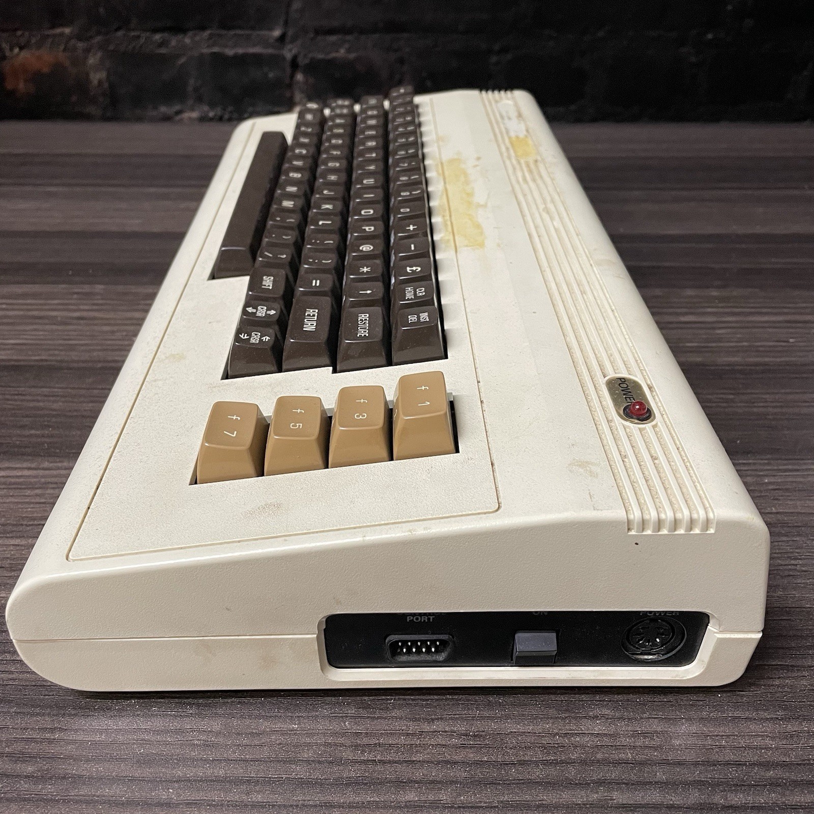 Commodore VIC-20 Computer + Power Supply — Untested / Parts or Repair / As Is