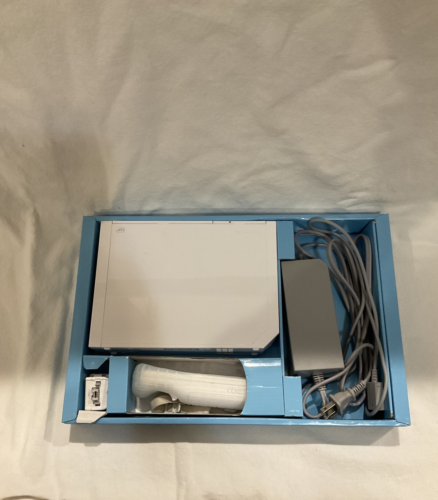 Nintendo Wii Console System – Complete in Box – 1 Remote, Wii Sports*