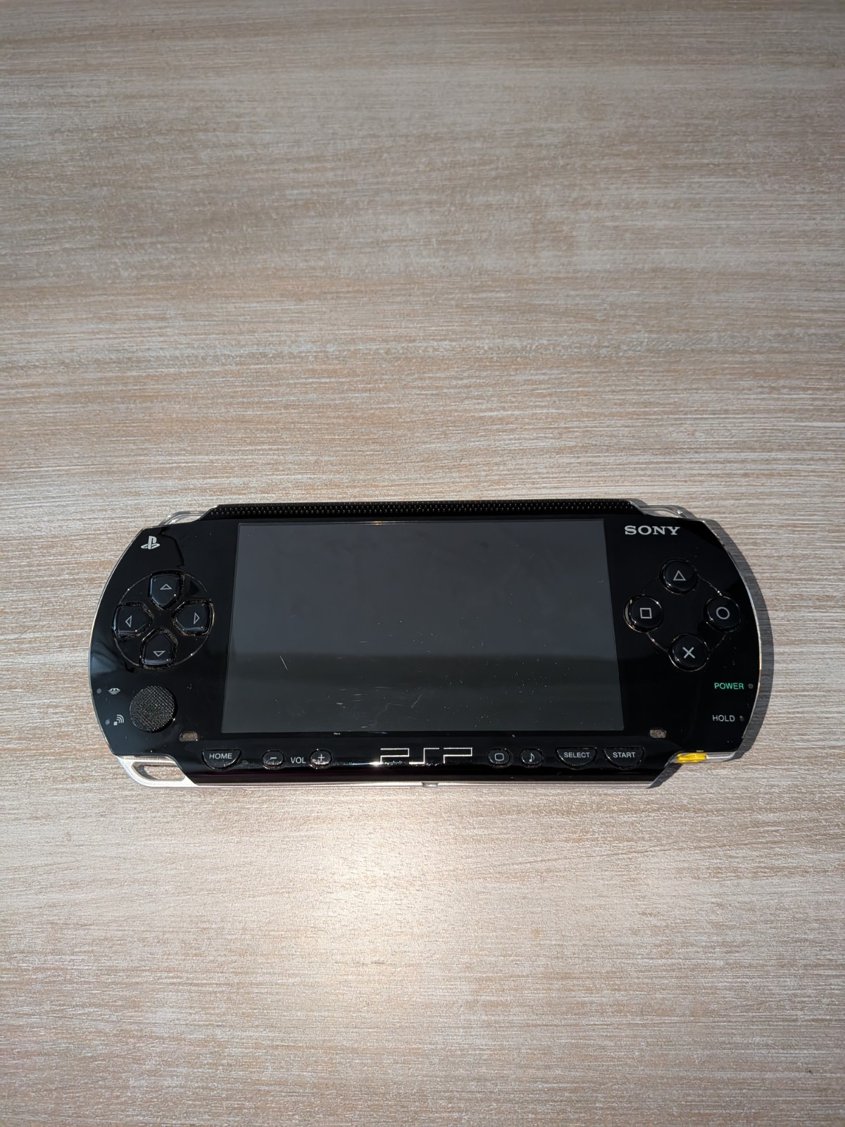 Sony PSP-1001 Console, Case, Charger, 1GB MagicGate, 7 Games, No Battery GREAT!