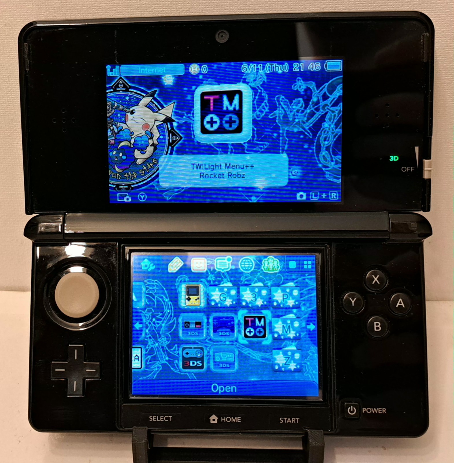 AUTHENTIC Nintendo 3DS 128GB Handheld Video Game Console BUNDLE – Black – SALE
