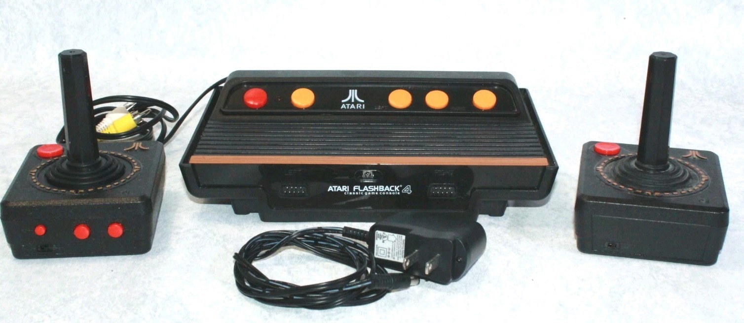 Atari Flashback 4 With 76 Classic Game Builtin