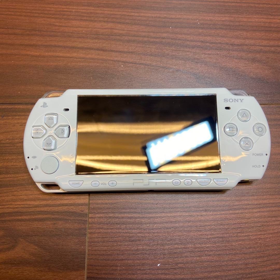 PSP 2000 console, Ceramic White, 4211 From Japan