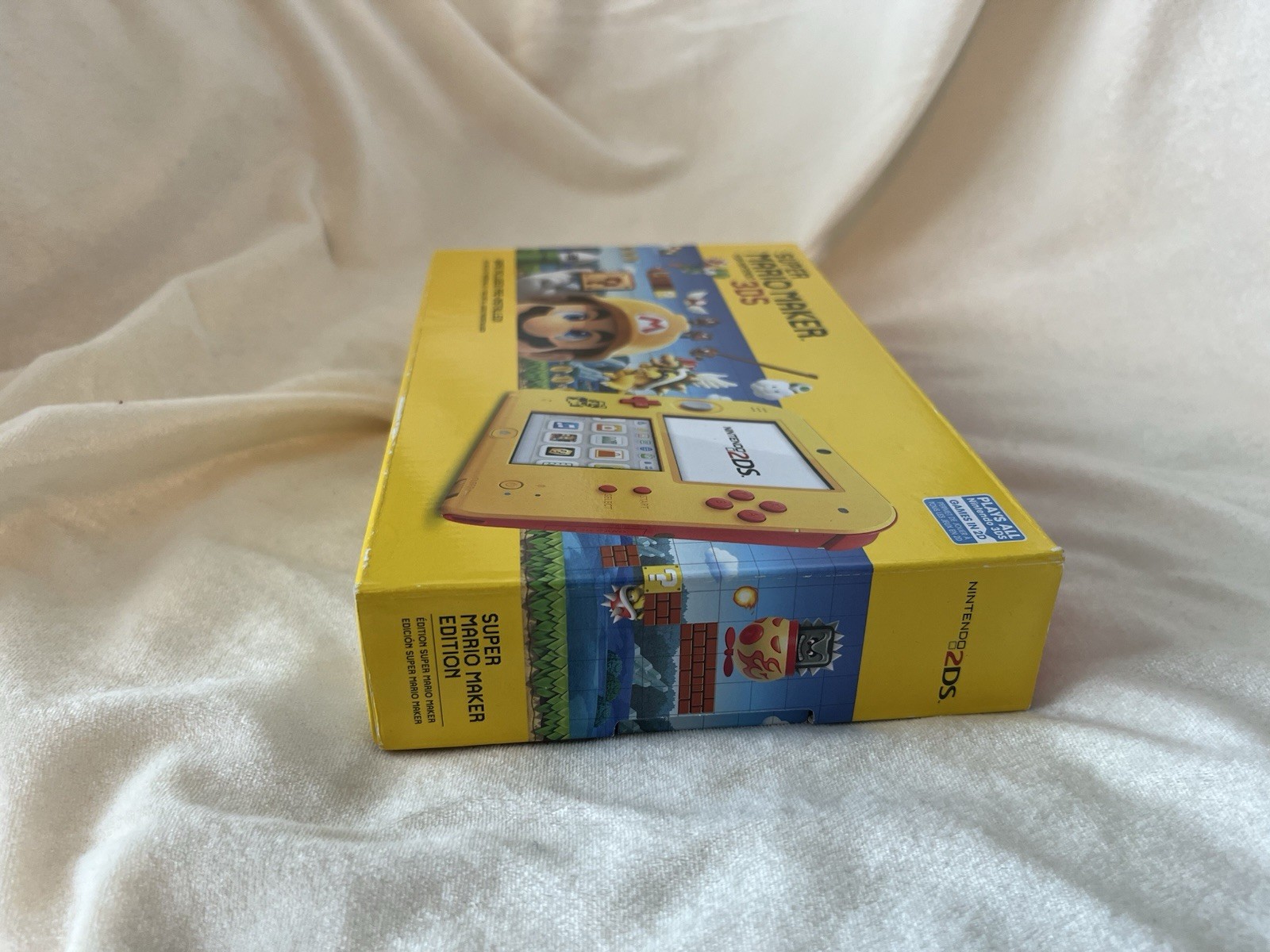 Nintendo 2DS Super Mario Maker for Nintendo 3DS Bundle – Yellow/Red NEW IN BOX!!