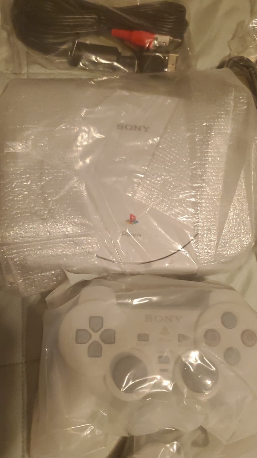 Sony PS One PS1 Console SCPH-101 Bundle w/ DualShock Controller, Case, Power & A