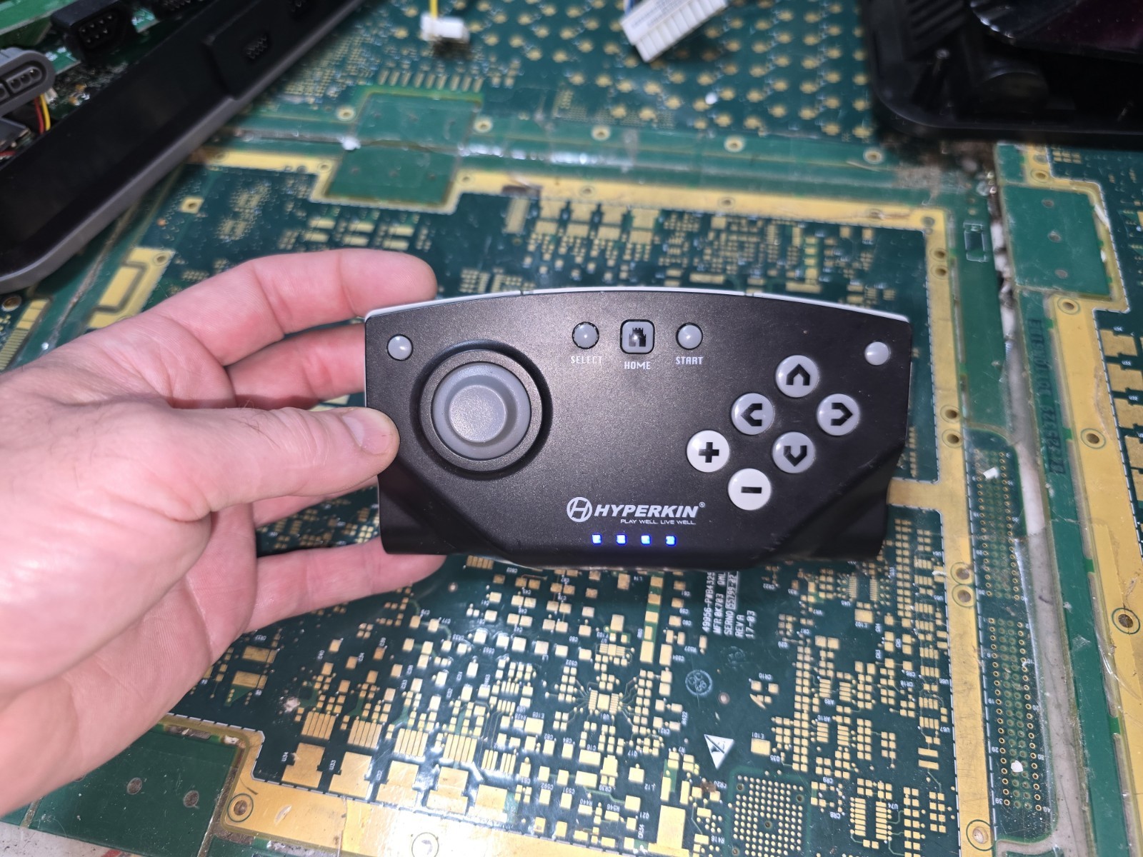 Hyperkin Retron 5 Wireless Controller Exact Black M07021-BK-Good-Tested-READ