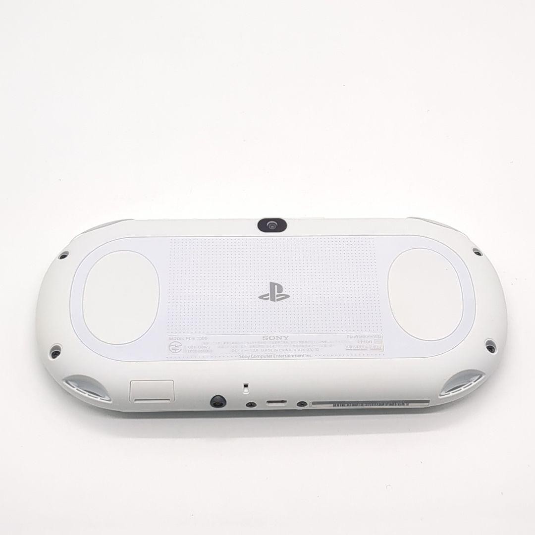 Excellent Condition PS Vita Wi Fi Model White PCH 2000 ZA12