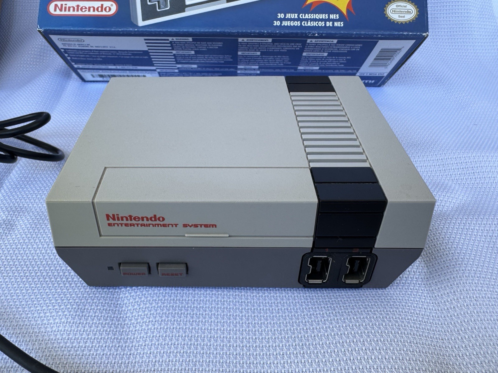 Authentic Nintendo NES Classic Edition Console 30 Games HDMI Complete CLV-001