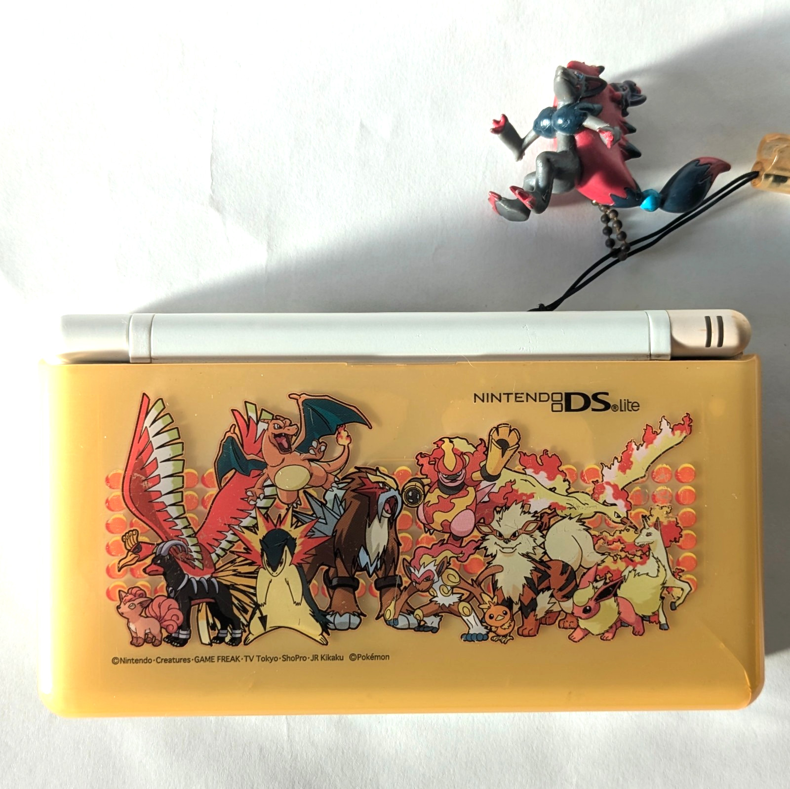 Nintendo DS Lite Polar White Console Pokemon Fire Type Tested Charger Strap Case