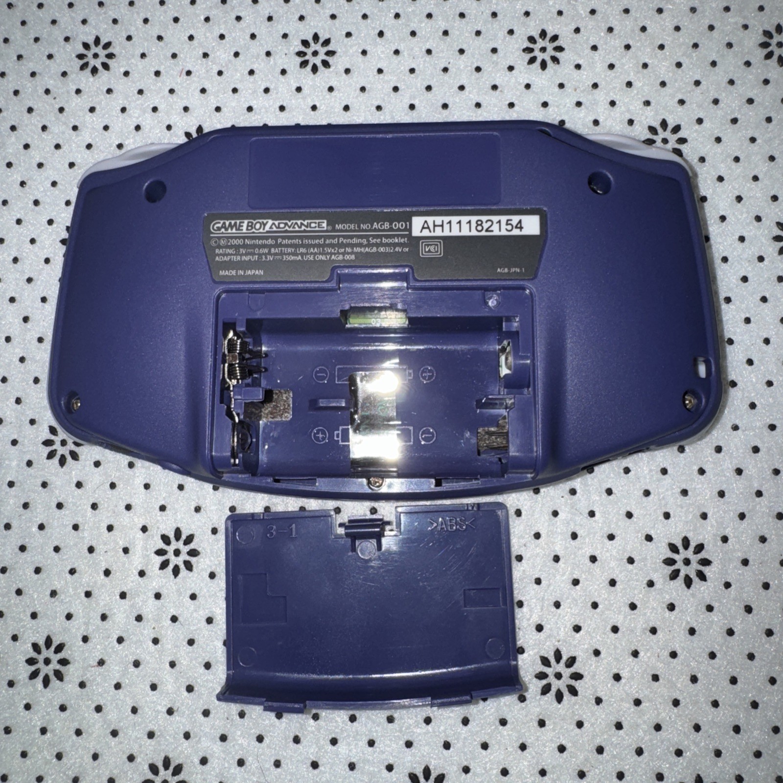 Nintendo Game Boy Advance GBA AGB-001 – Indigo Purple – MINT – 100% OEM