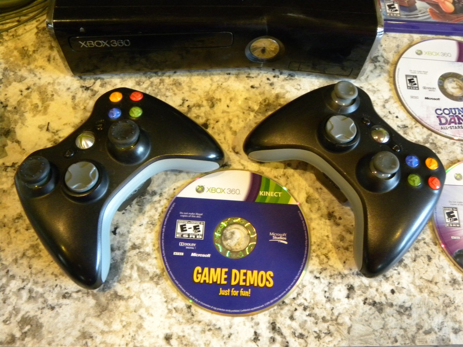 Xbox 360 S Console Bundle w/ Kinect, Controllers, 6 Games, Headset, Wifi Tested