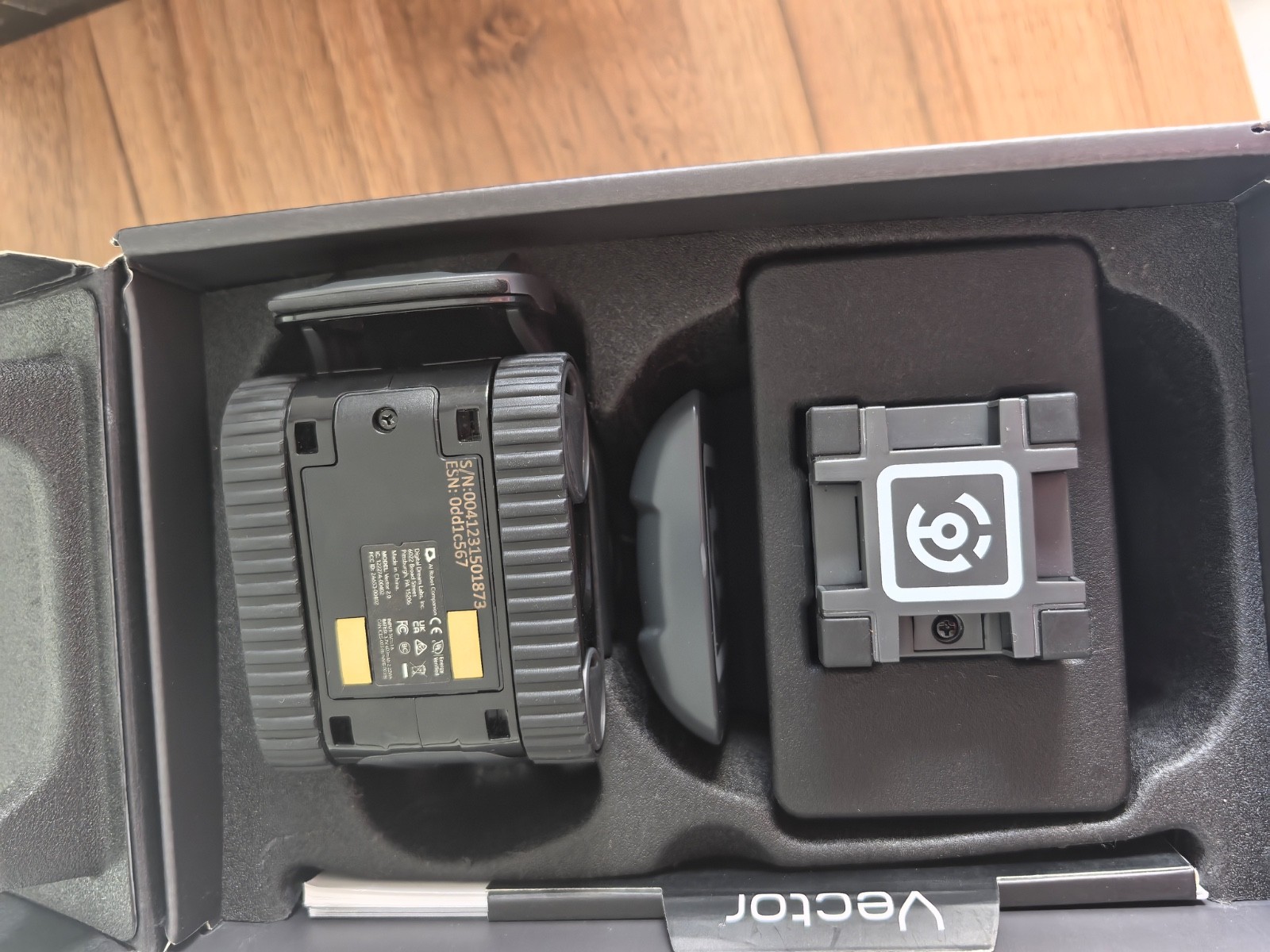 Anki Vector 2.0 AI Robot Companion With Box #98 – *L&J🍂*