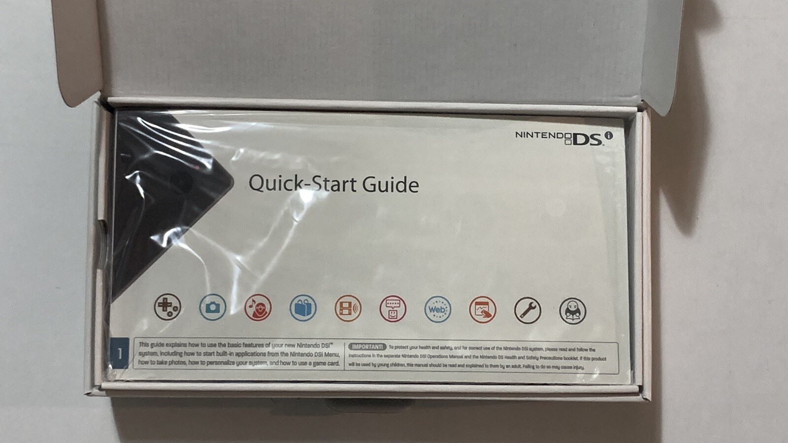 NINTENDO DSi Black Console NTSC U/C – Open Box – Old Stock – TWL S KA USZ
